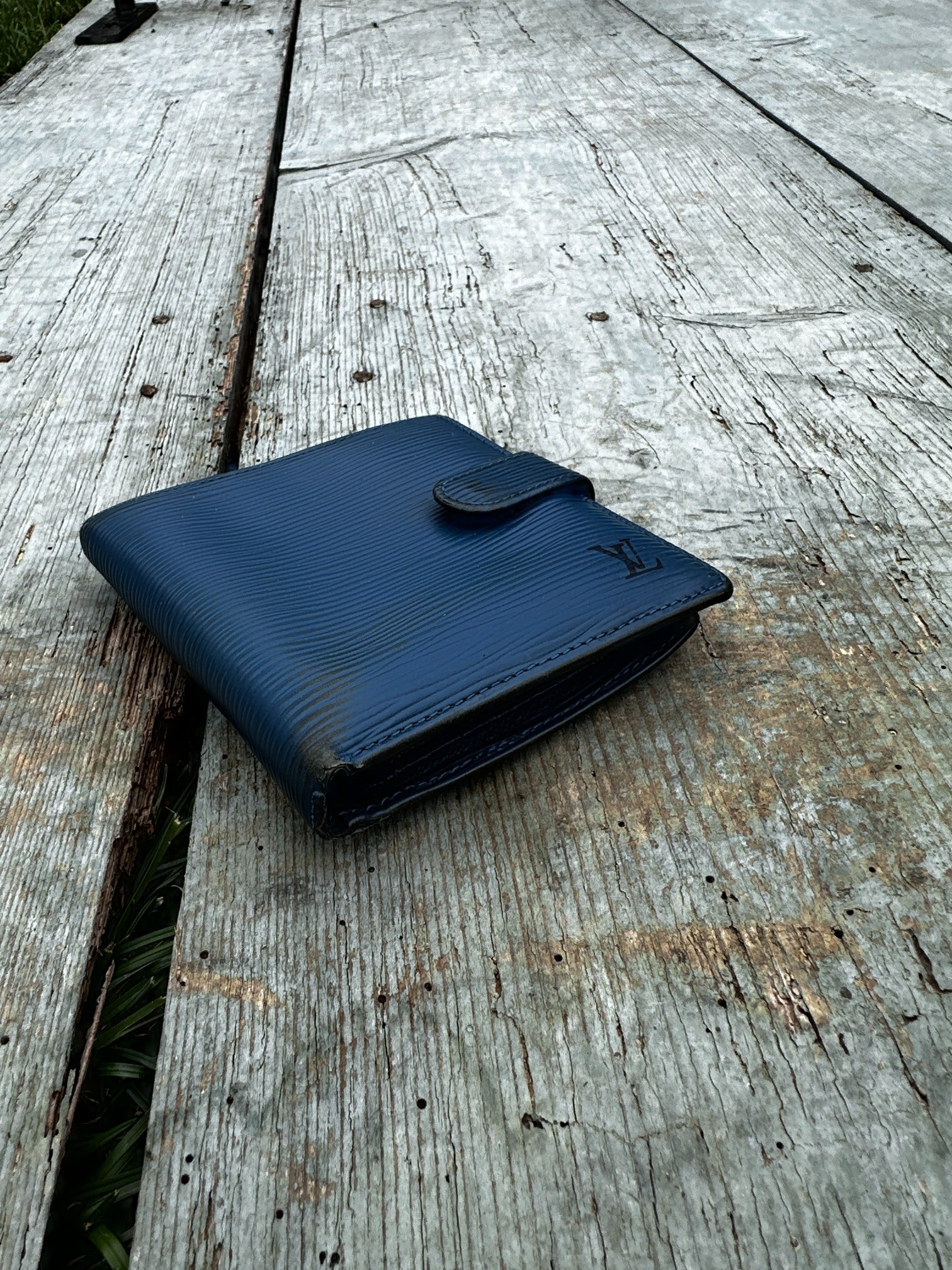 Louis Vuitton Compact Wallet Blue Epi Leather