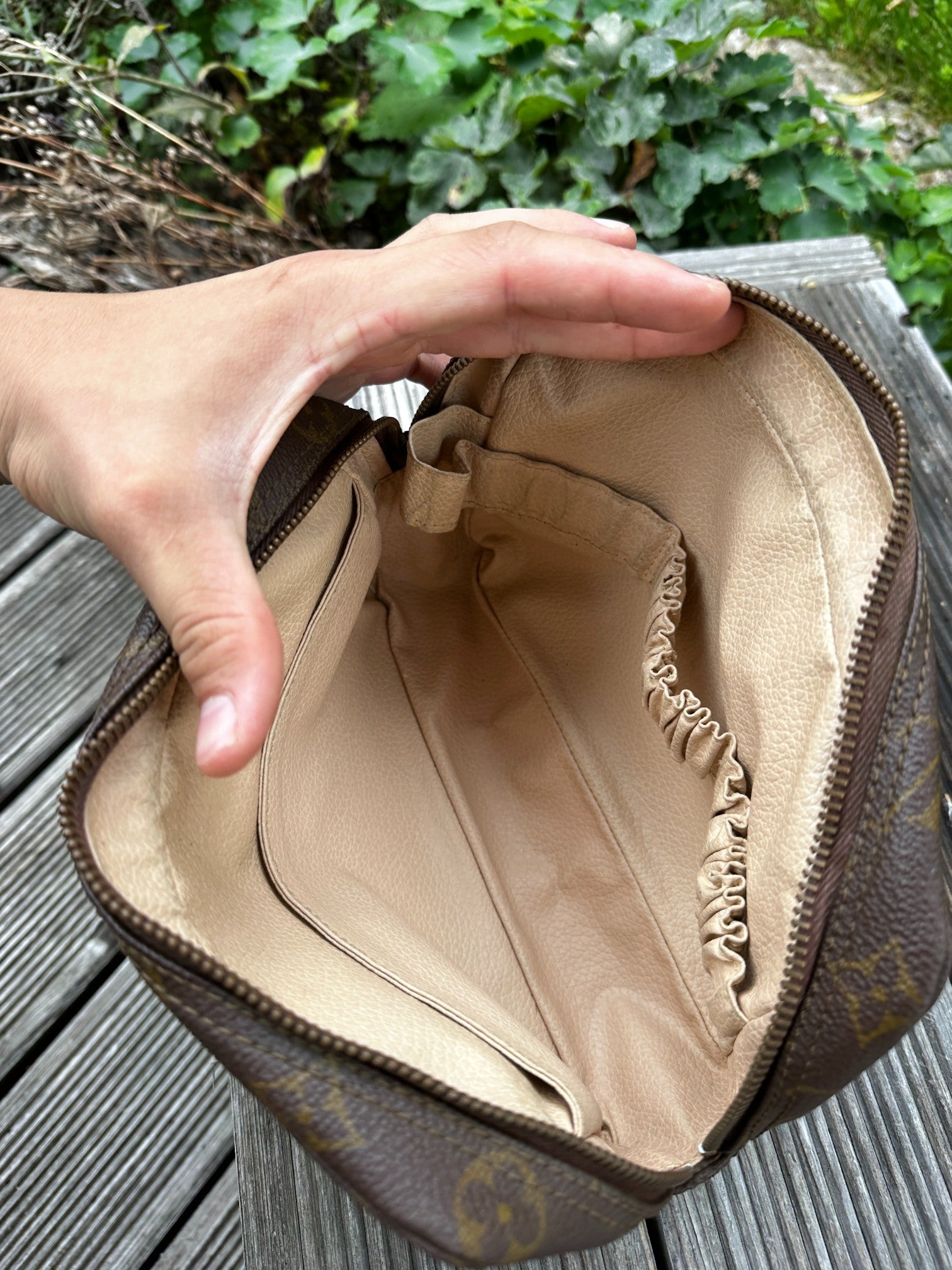 Louis Vuitton Trousse Toilette 23 Monogram Canvas