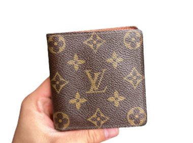 Louis Vuitton Porte-Billets 6 Card Wallet Monogram Canvas