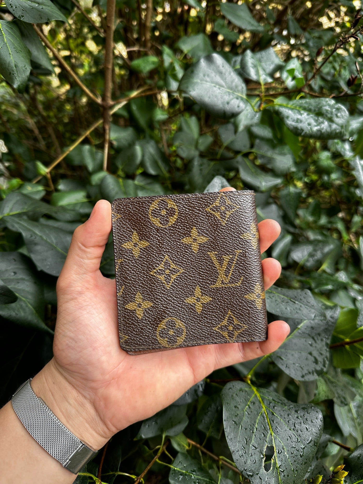 Louis Vuitton Porte-Billets 6 Card Wallet Monogram Canvas