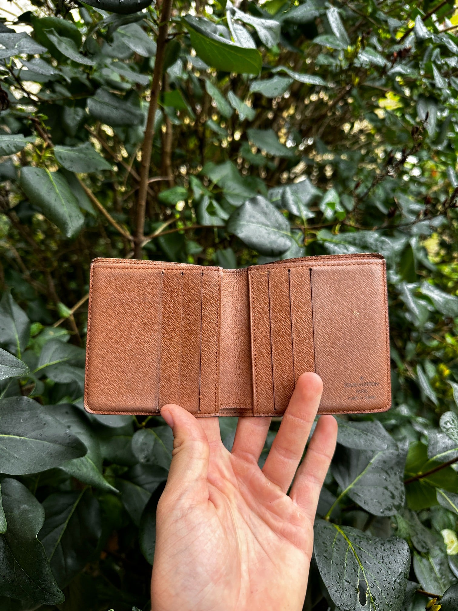 Louis Vuitton Porte-Billets 6 Card Wallet Monogram Canvas