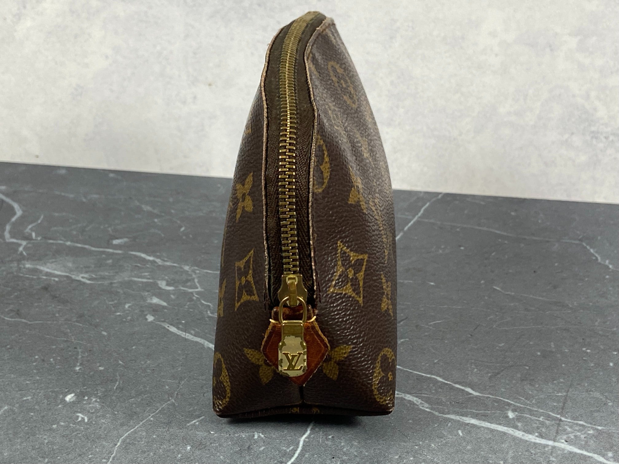 Louis Vuitton Pochette Cosmeticique Monogram Canvas