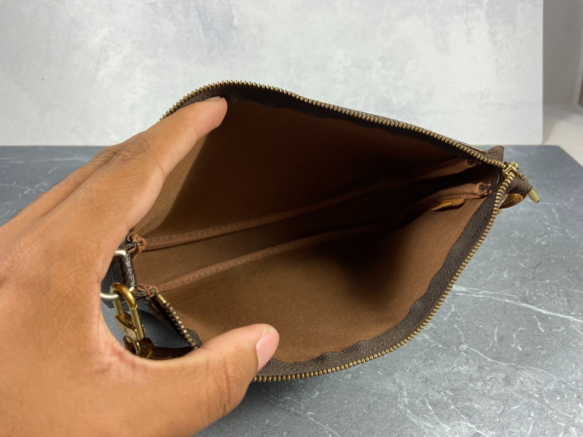 Louis Vuitton Pochette Accessoires Monogram Canvas