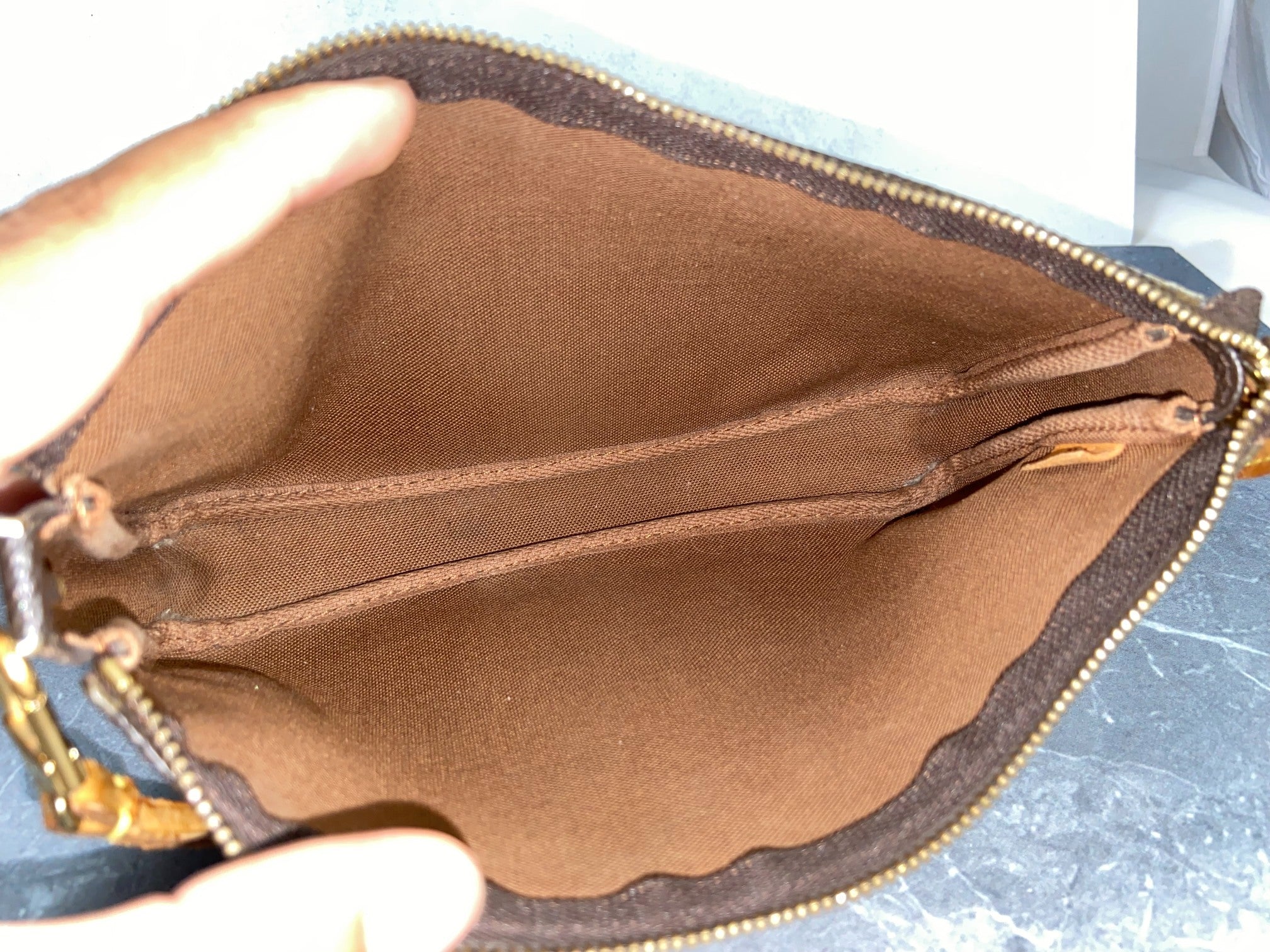 Louis Vuitton Pochette Accessoires Monogram Canvas