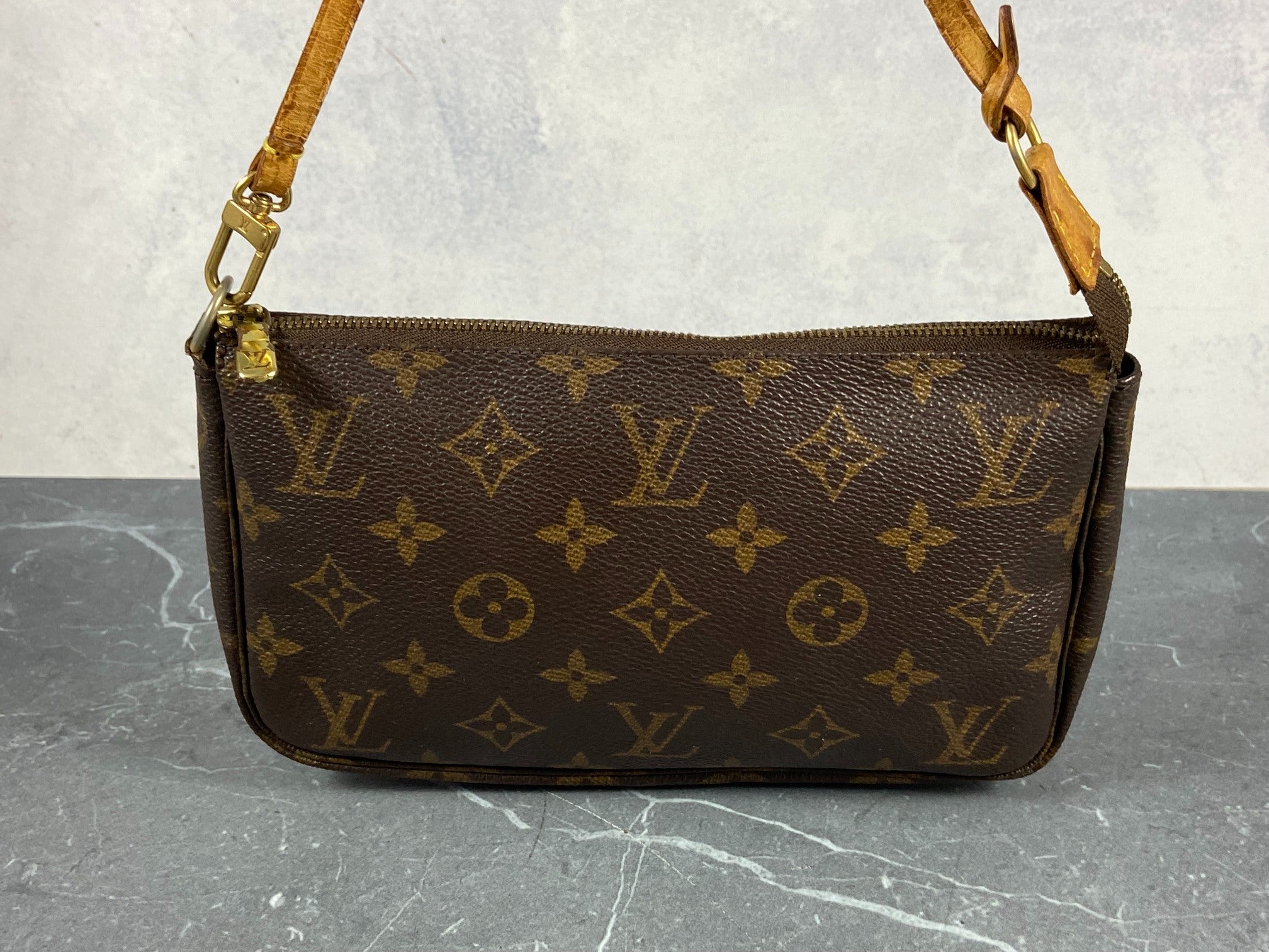 Louis Vuitton Pochette Accessoires Monogram Canvas