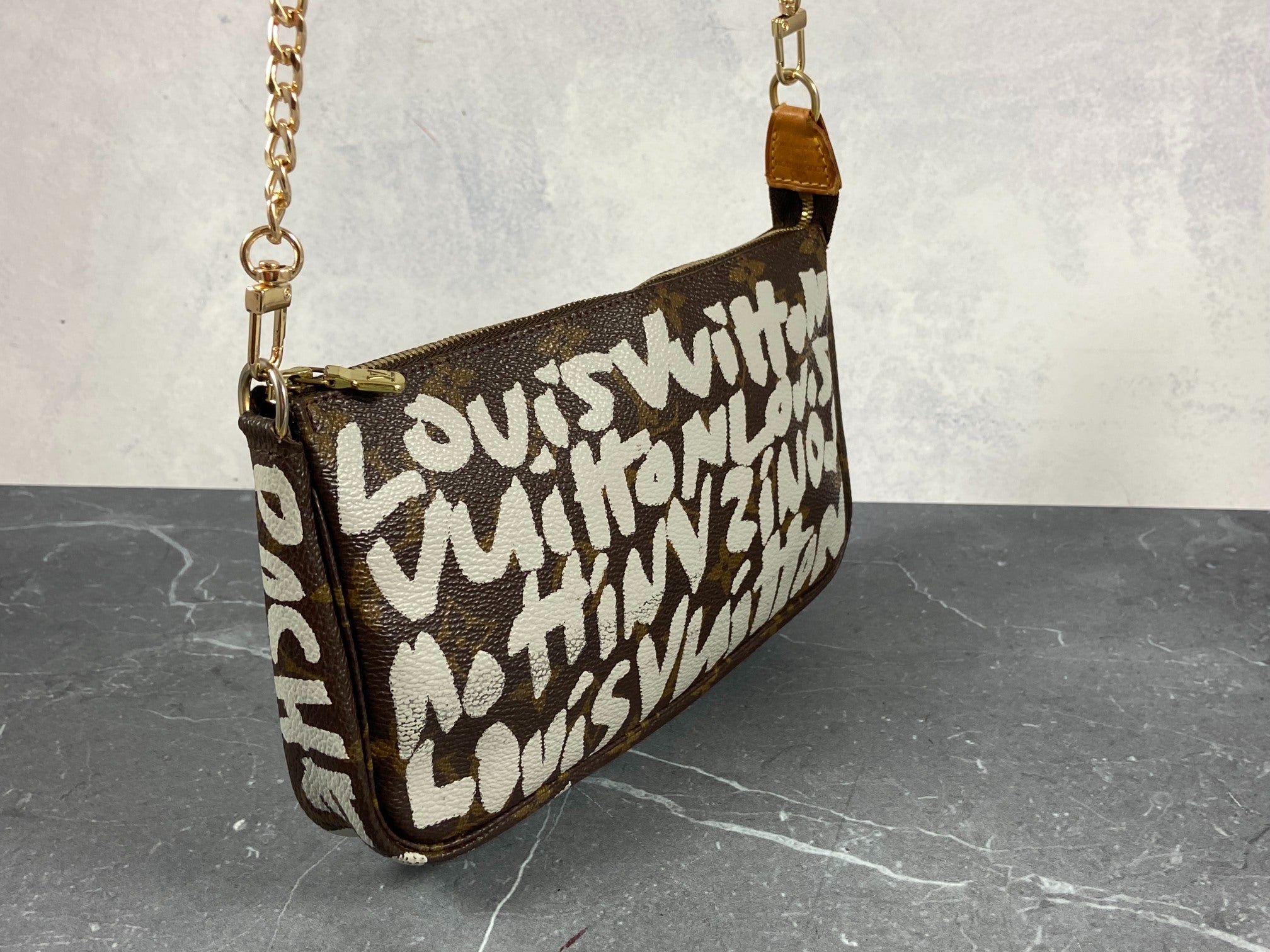 Louis Vuitton x Stephen Sprouse Pochette Accessoires Graffiti White