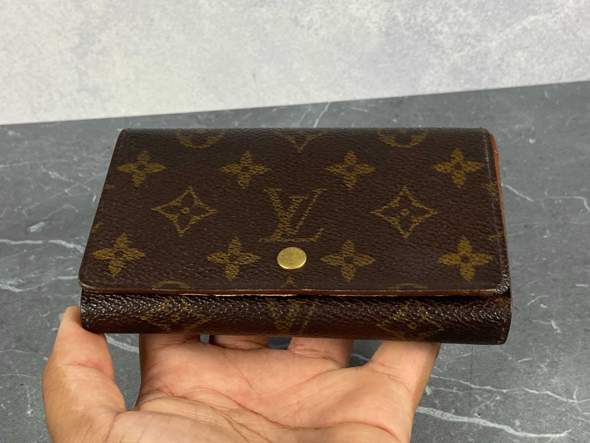 Louis Vuitton Porte-Monnaie Tresor Monogram Canvas