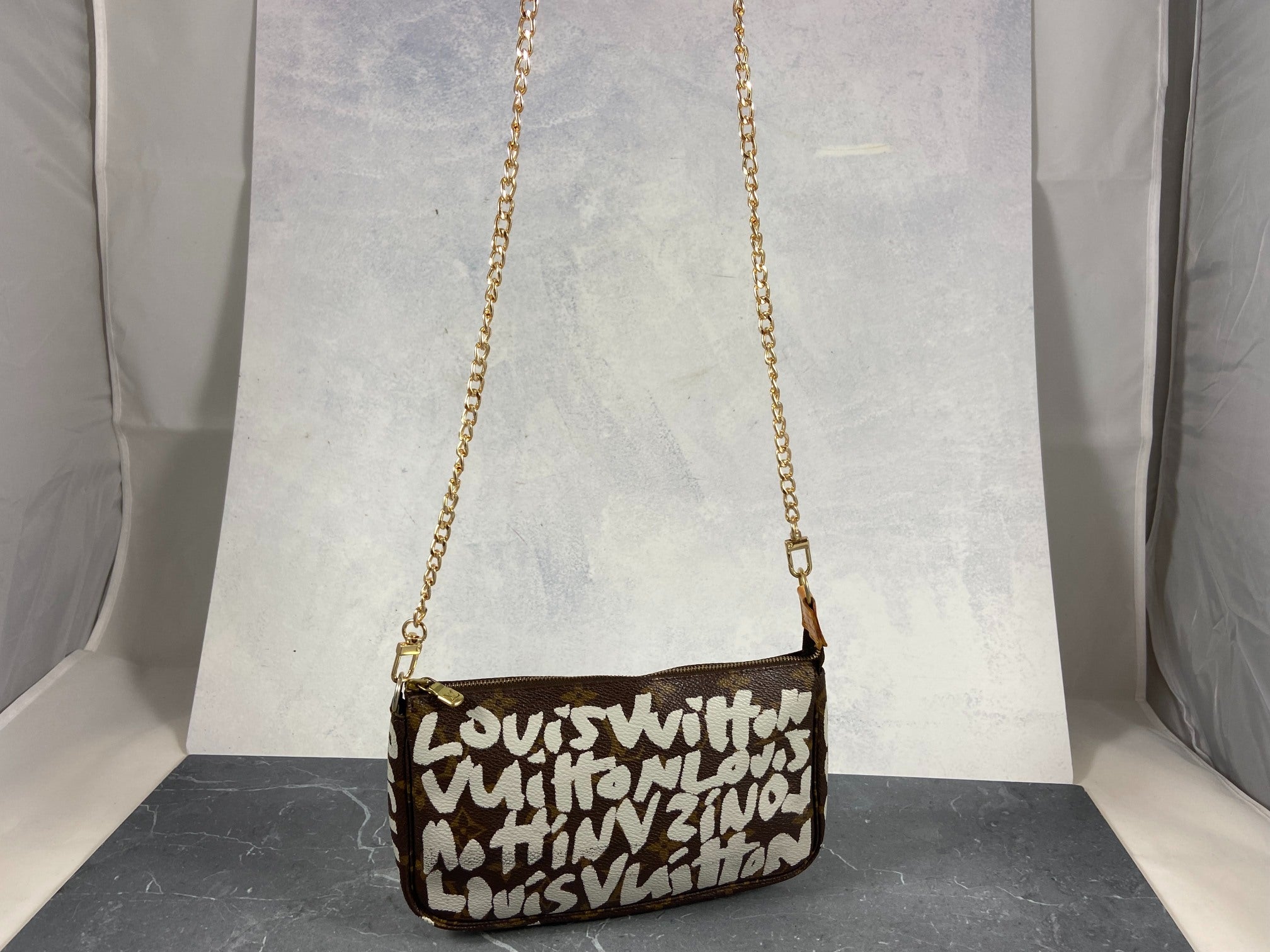 Louis Vuitton x Stephen Sprouse Pochette Accessoires Graffiti White