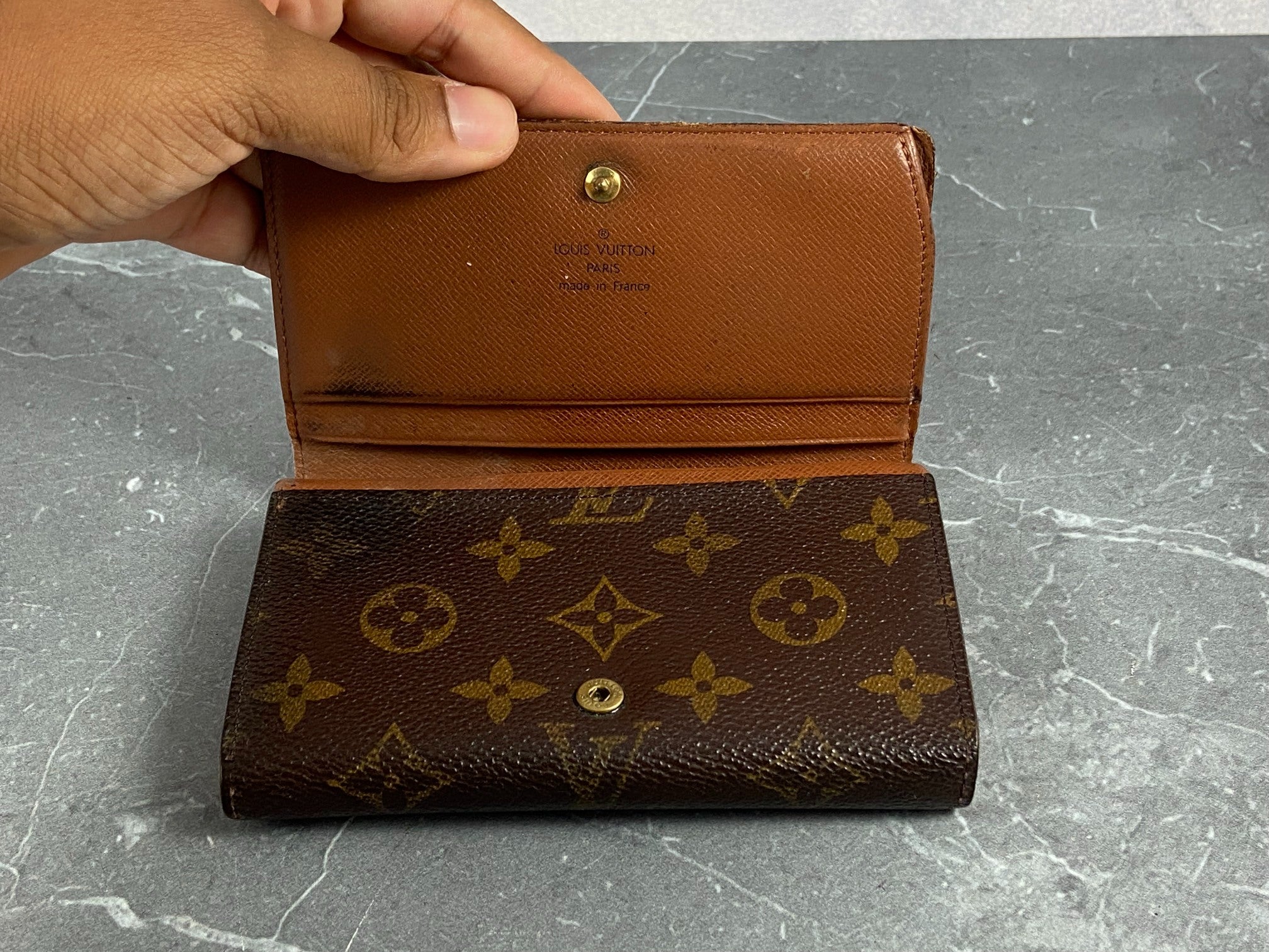 Louis Vuitton Porte-Monnaie Tresor Monogram Canvas
