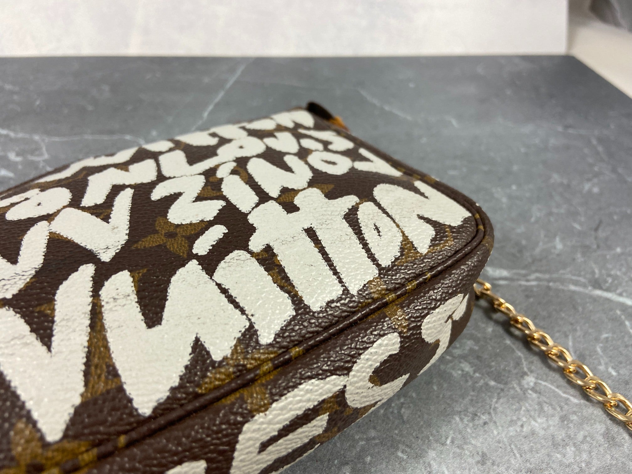 Louis Vuitton x Stephen Sprouse Pochette Accessoires Graffiti White