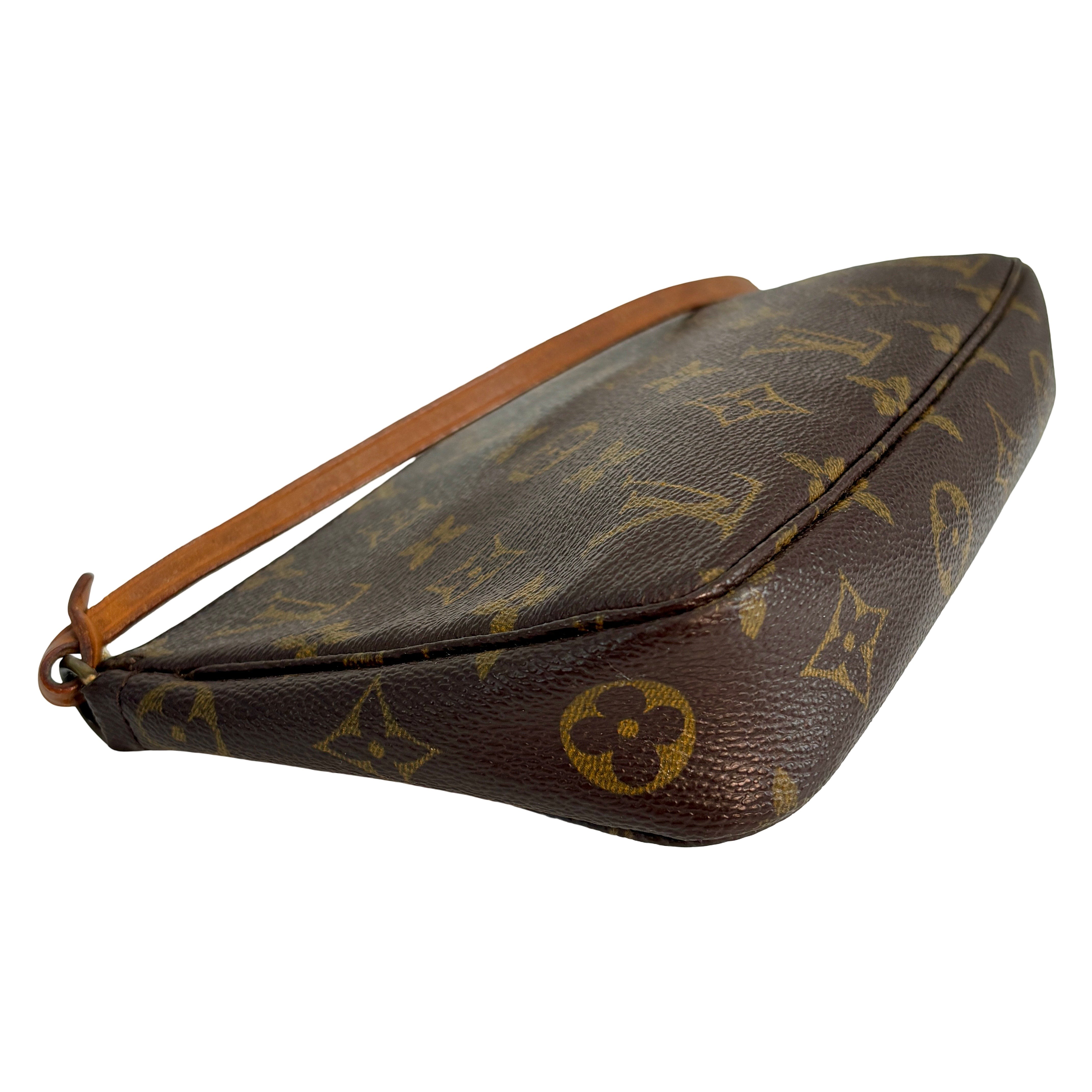 Louis Vuitton Pochette Accessoires Monogram Canvas