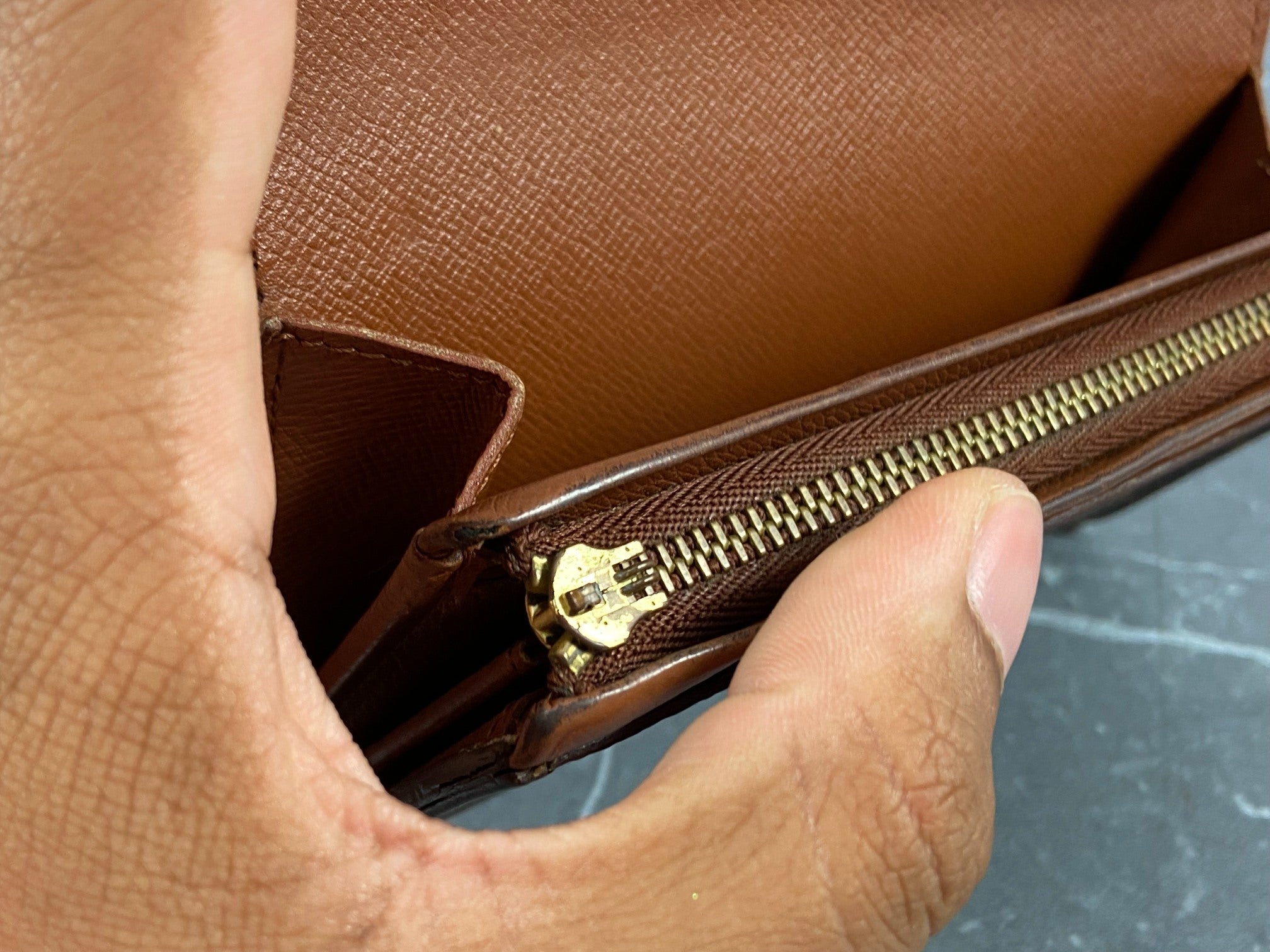 Louis Vuitton Porte-Monnaie Tresor Monogram Canvas