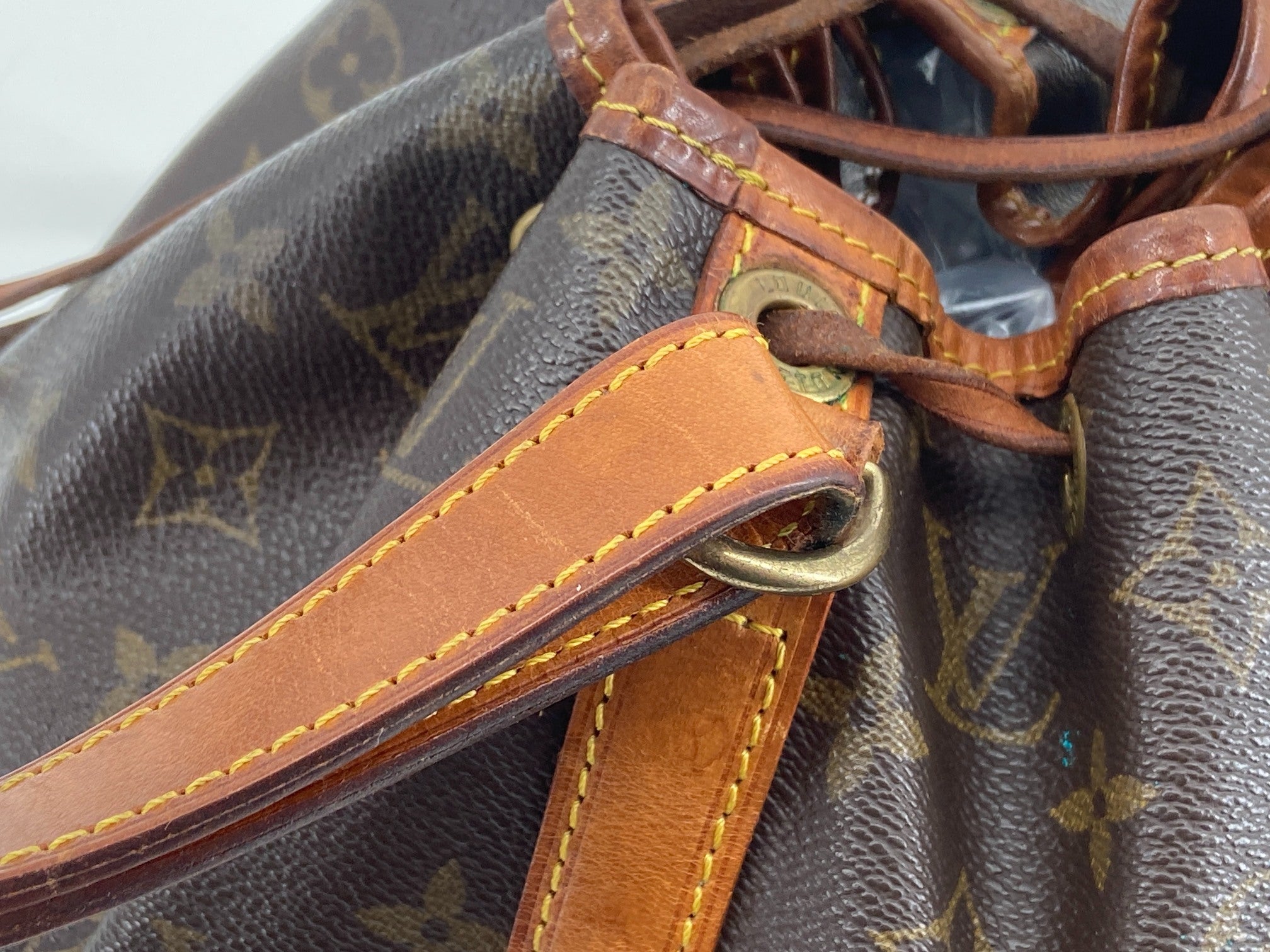 Louis Vuitton Sac Noé Petit Monogram Canvas