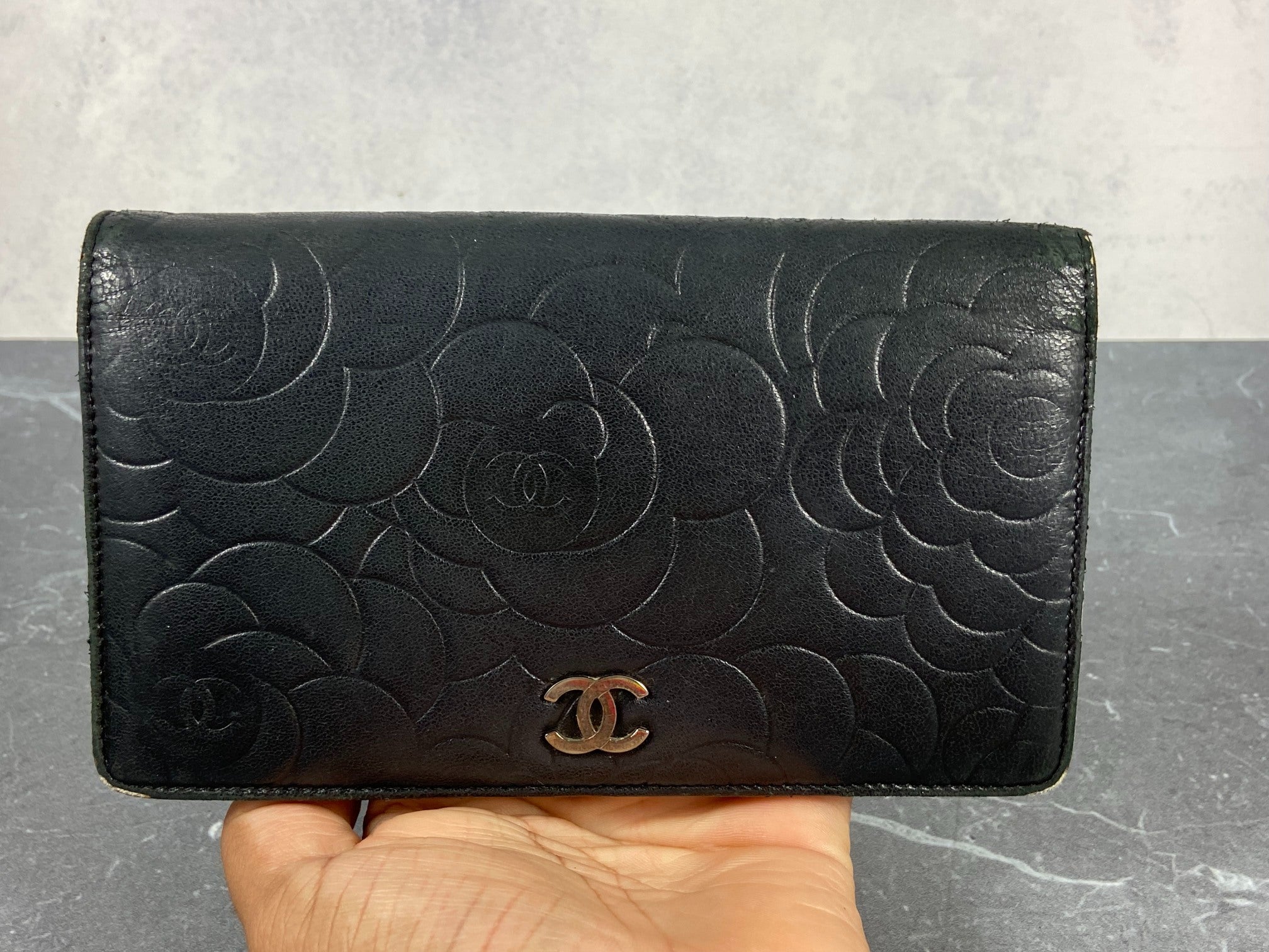 Chanel CC Camélia Long Wallet Black Leather