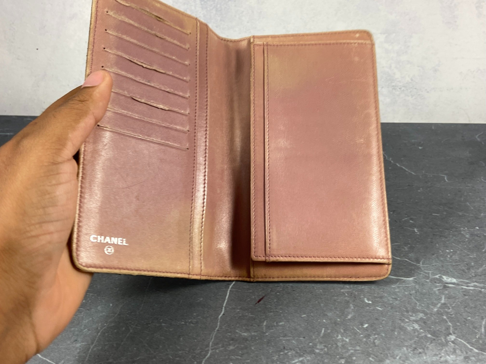 Chanel CC Camélia Long Wallet Black Leather