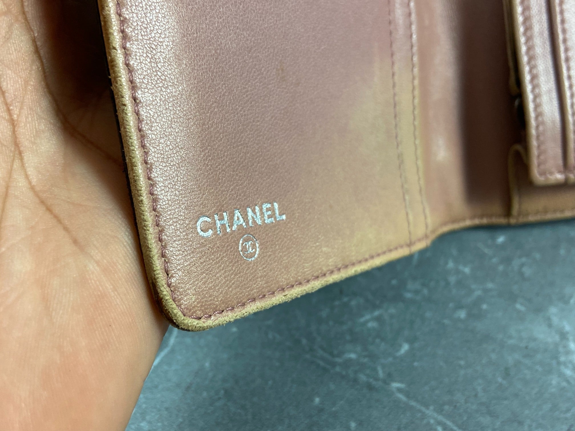 Chanel CC Camélia Long Wallet Black Leather