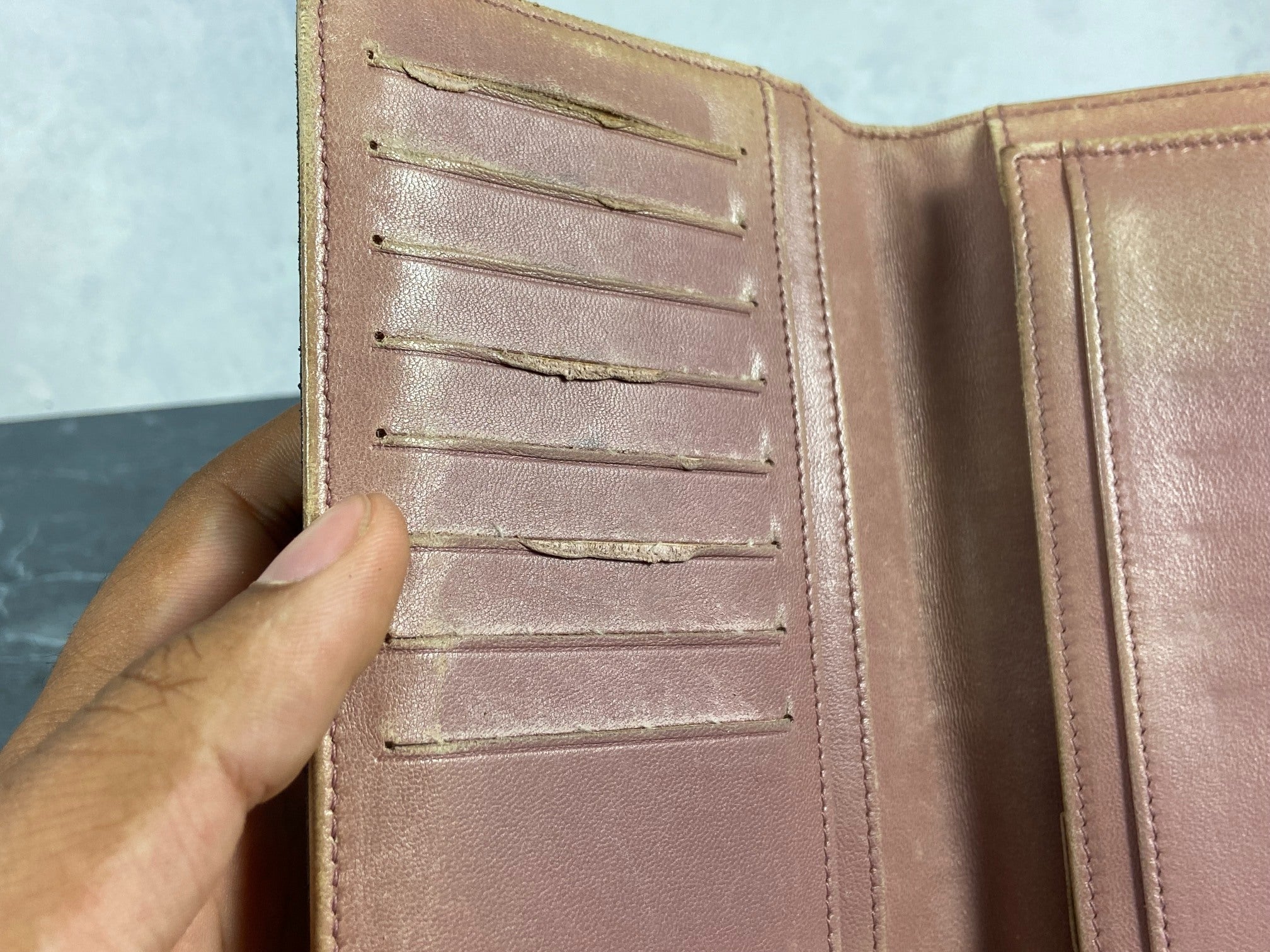 Chanel CC Camélia Long Wallet Black Leather