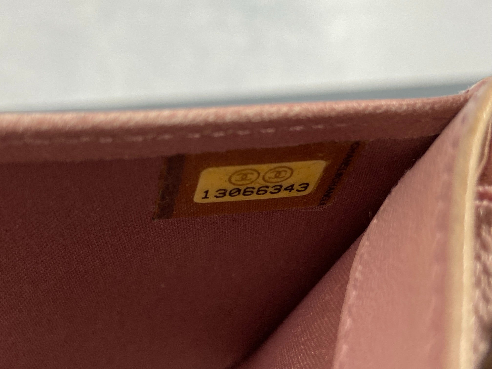 Chanel CC Camélia Long Wallet Black Leather