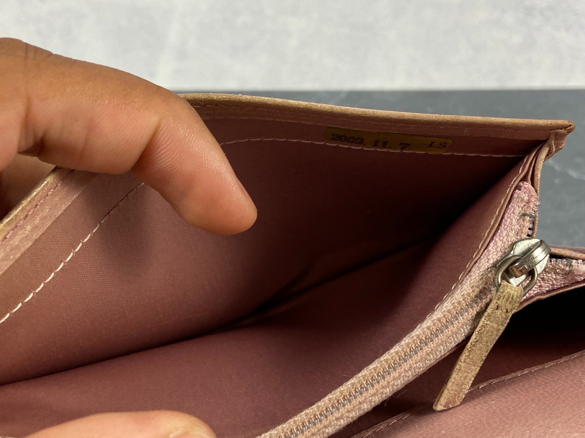 Chanel CC Camélia Long Wallet Black Leather