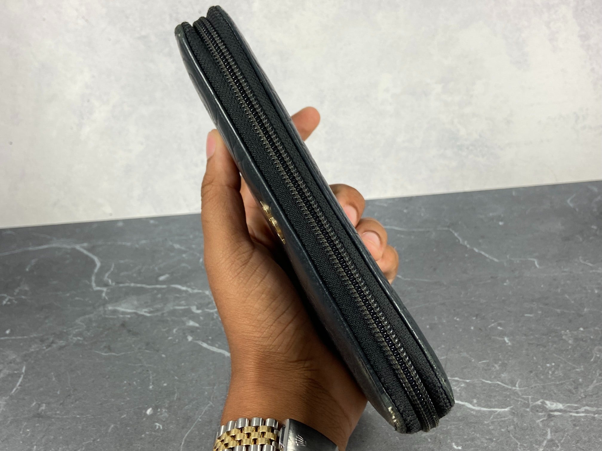 Chanel CC Camélia Zippy Wallet Black Leather