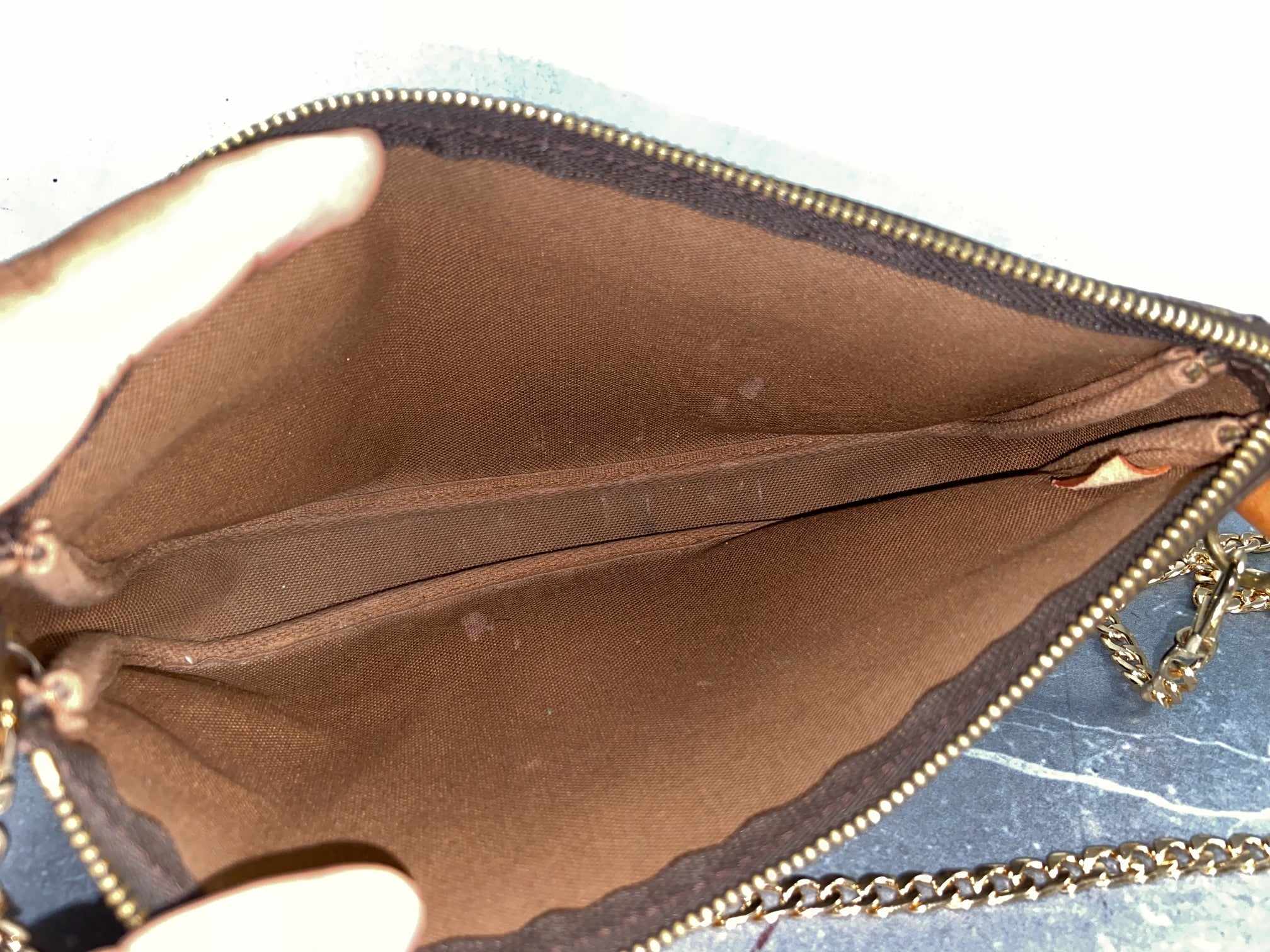 Louis Vuitton Pochette Accessoires Monogram Canvas