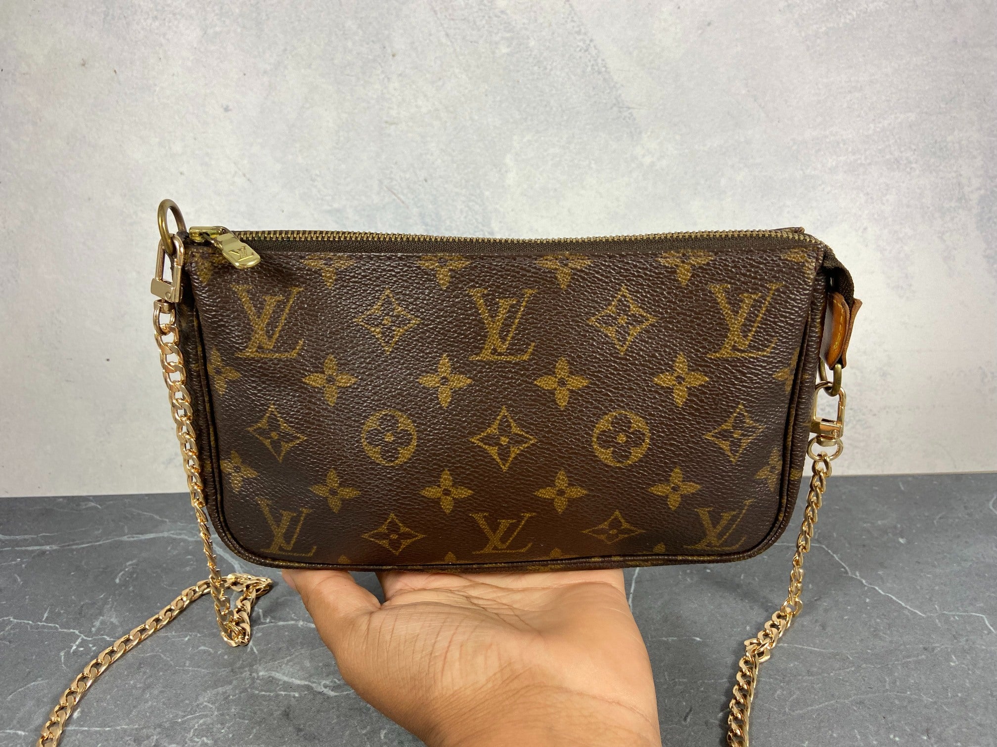 Louis Vuitton Pochette Accessoires Monogram Canvas