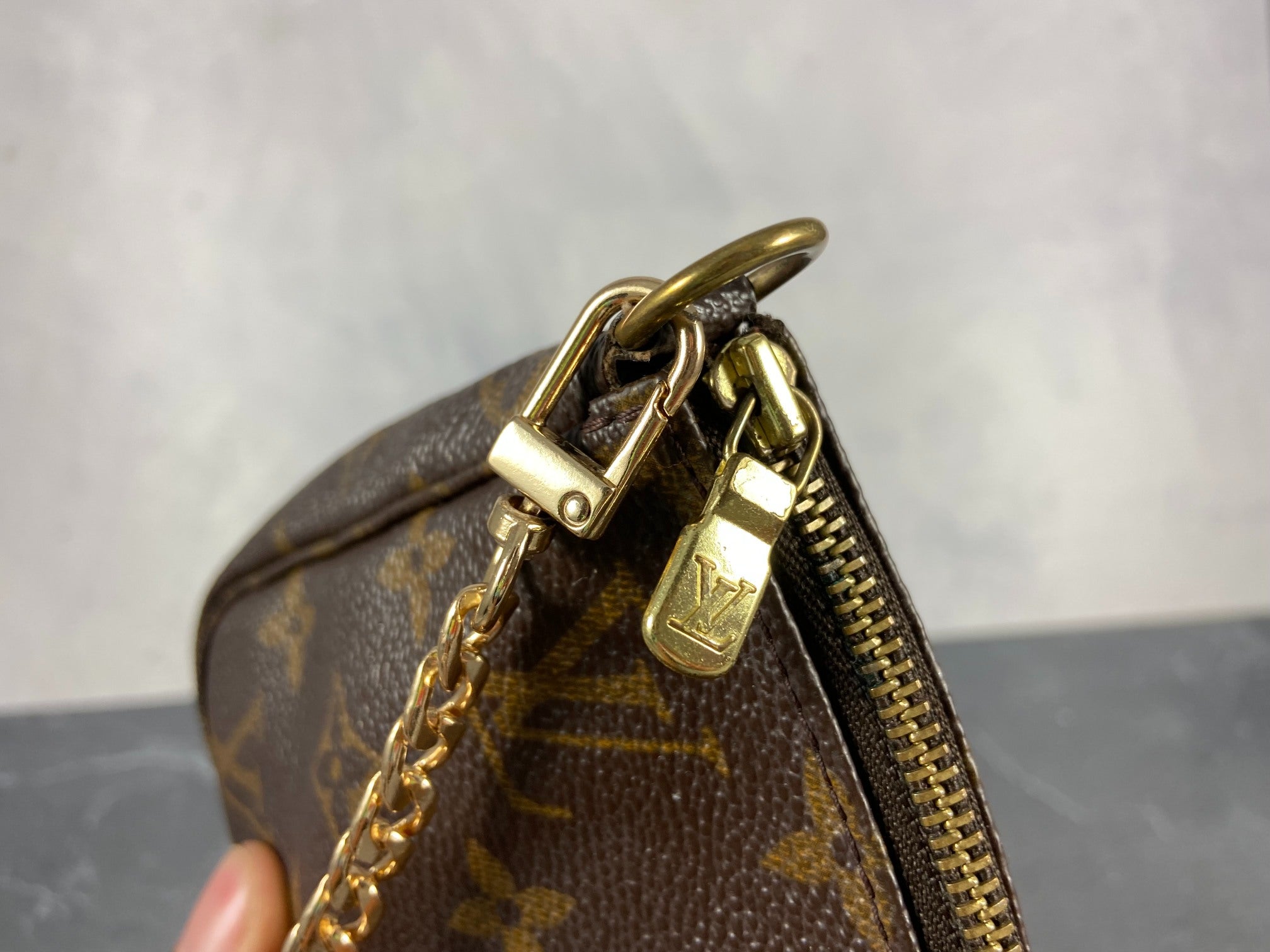 Louis Vuitton Pochette Accessoires Monogram Canvas