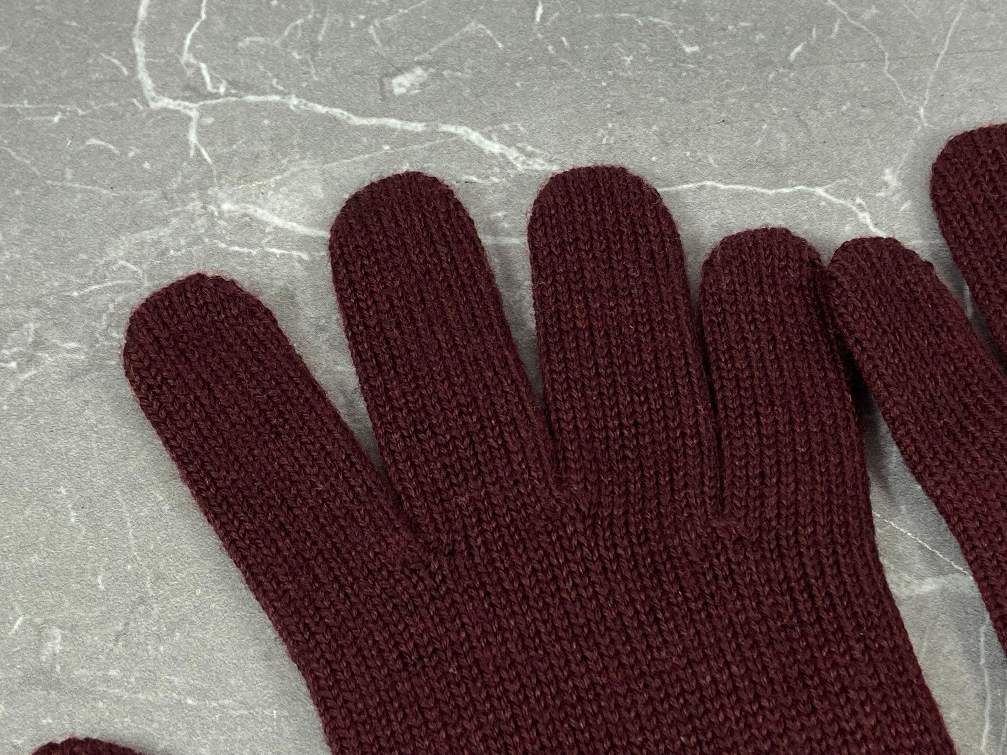 Fendi Zucca Wool Gloves Dark Red / Pink