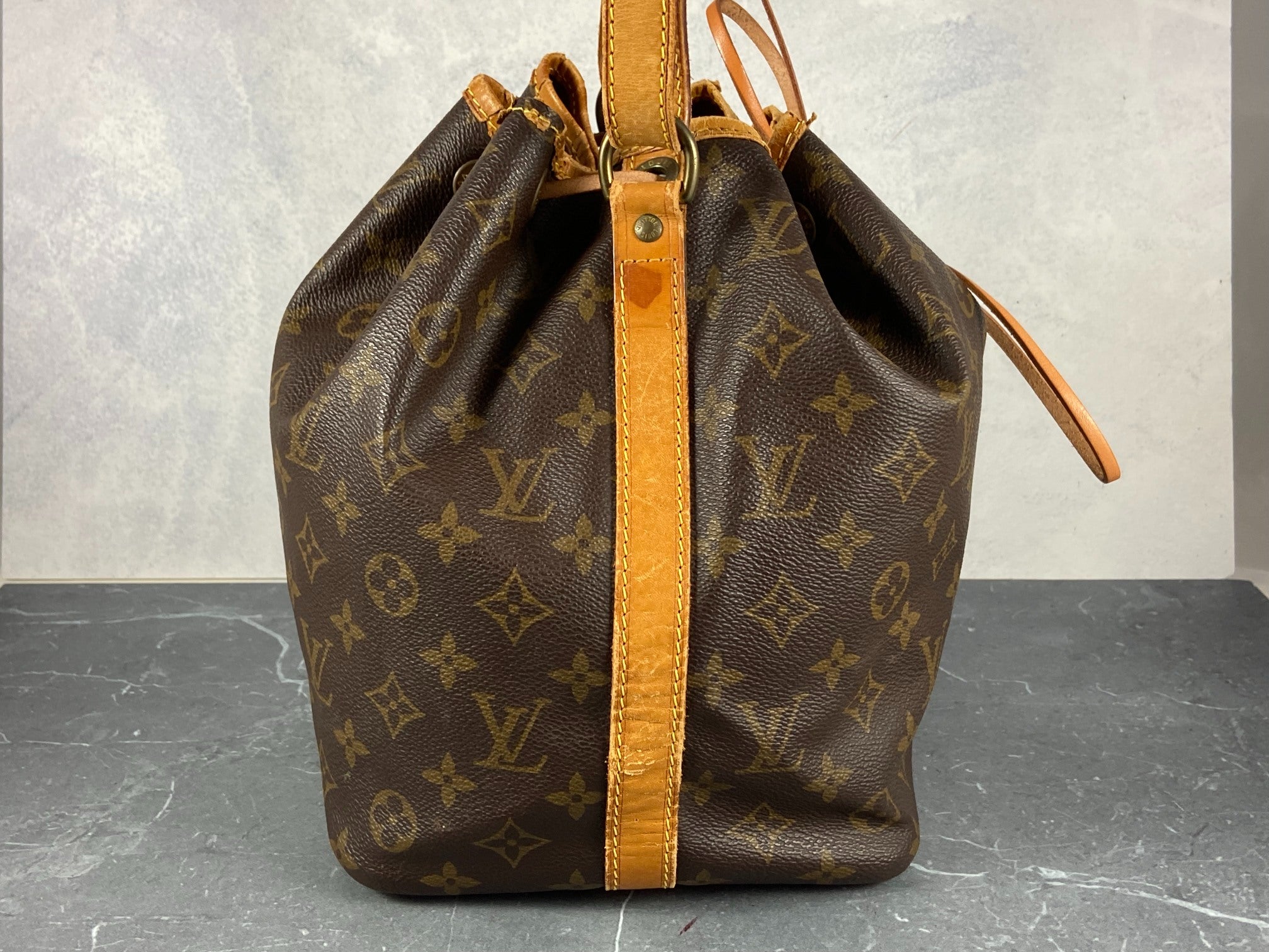 Louis Vuitton Sac Noé Petit Monogram Canvas