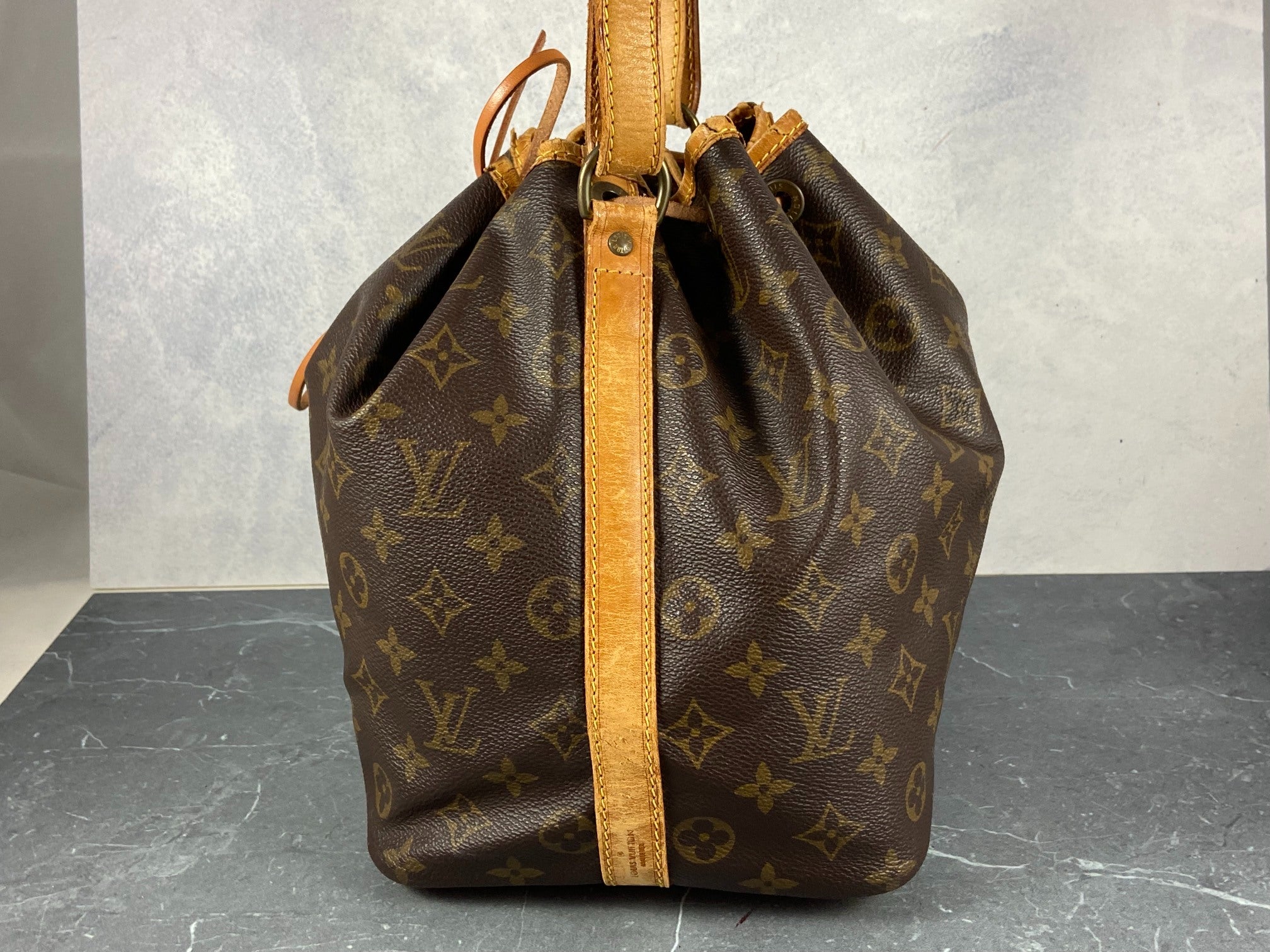 Louis Vuitton Sac Noé Petit Monogram Canvas