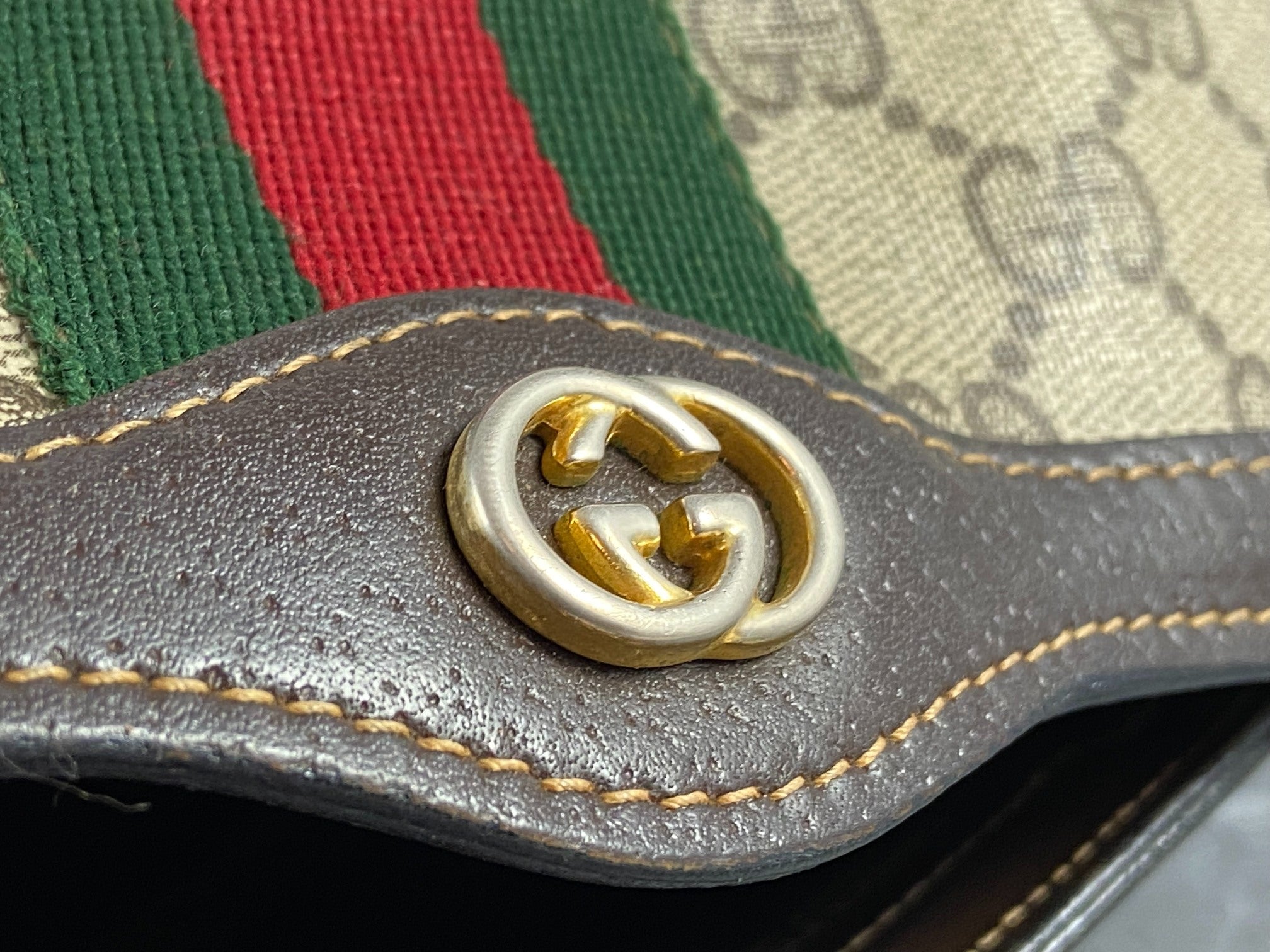 Gucci Parfums Toiletry Pouch / Clutch Beige GG Supreme Canvas