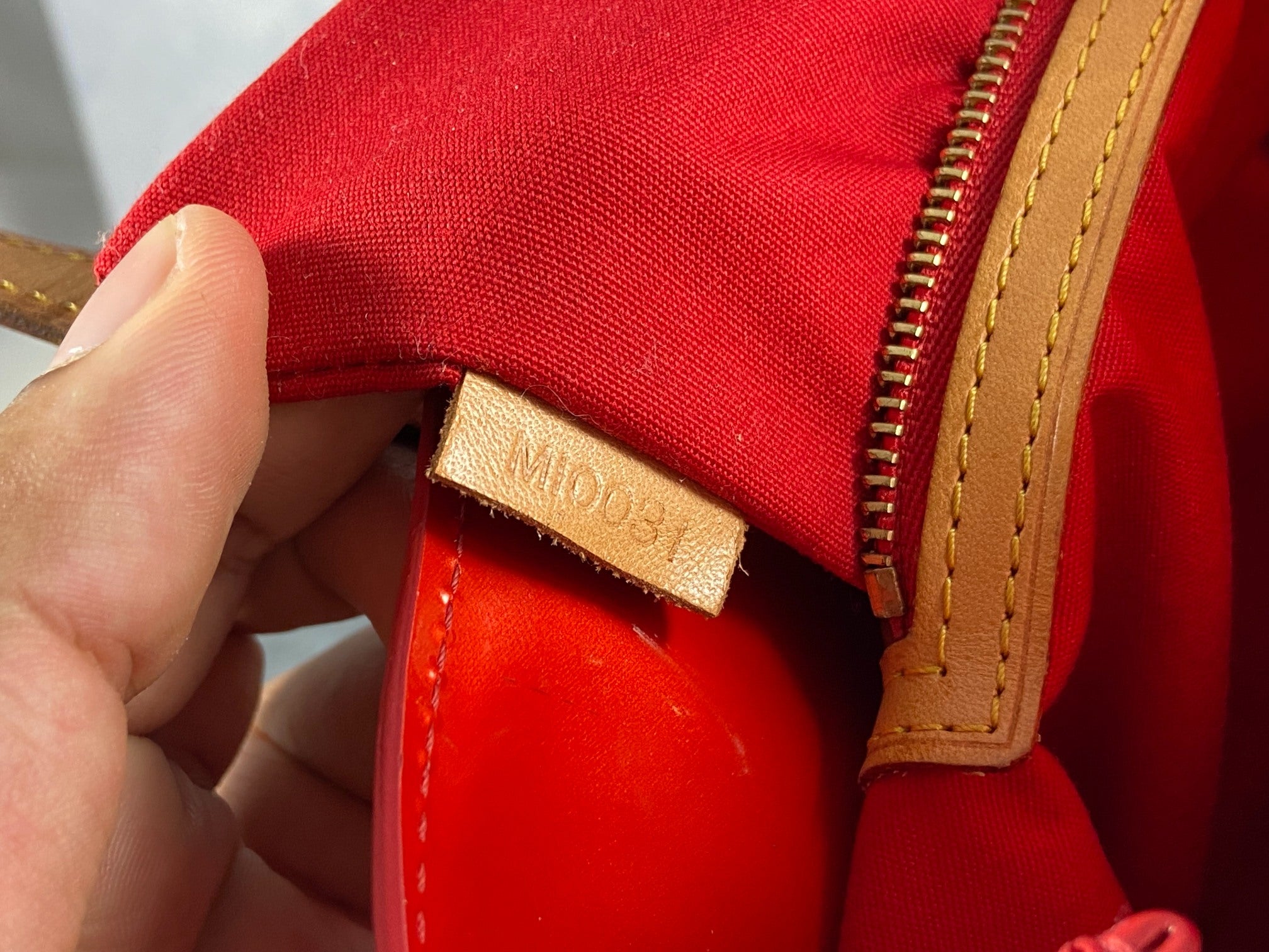 Louis Vuitton Reade PM Red Vernis Leather