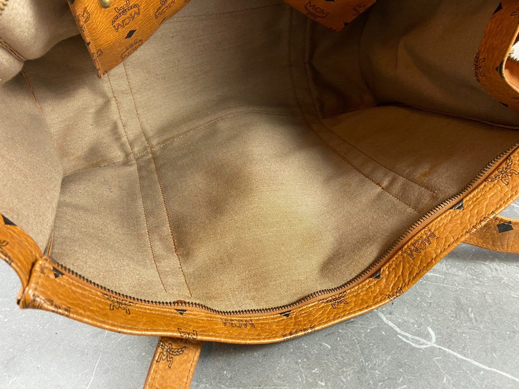 MCM Hand / Tote Bag Beige Visetos Cognac Monogram