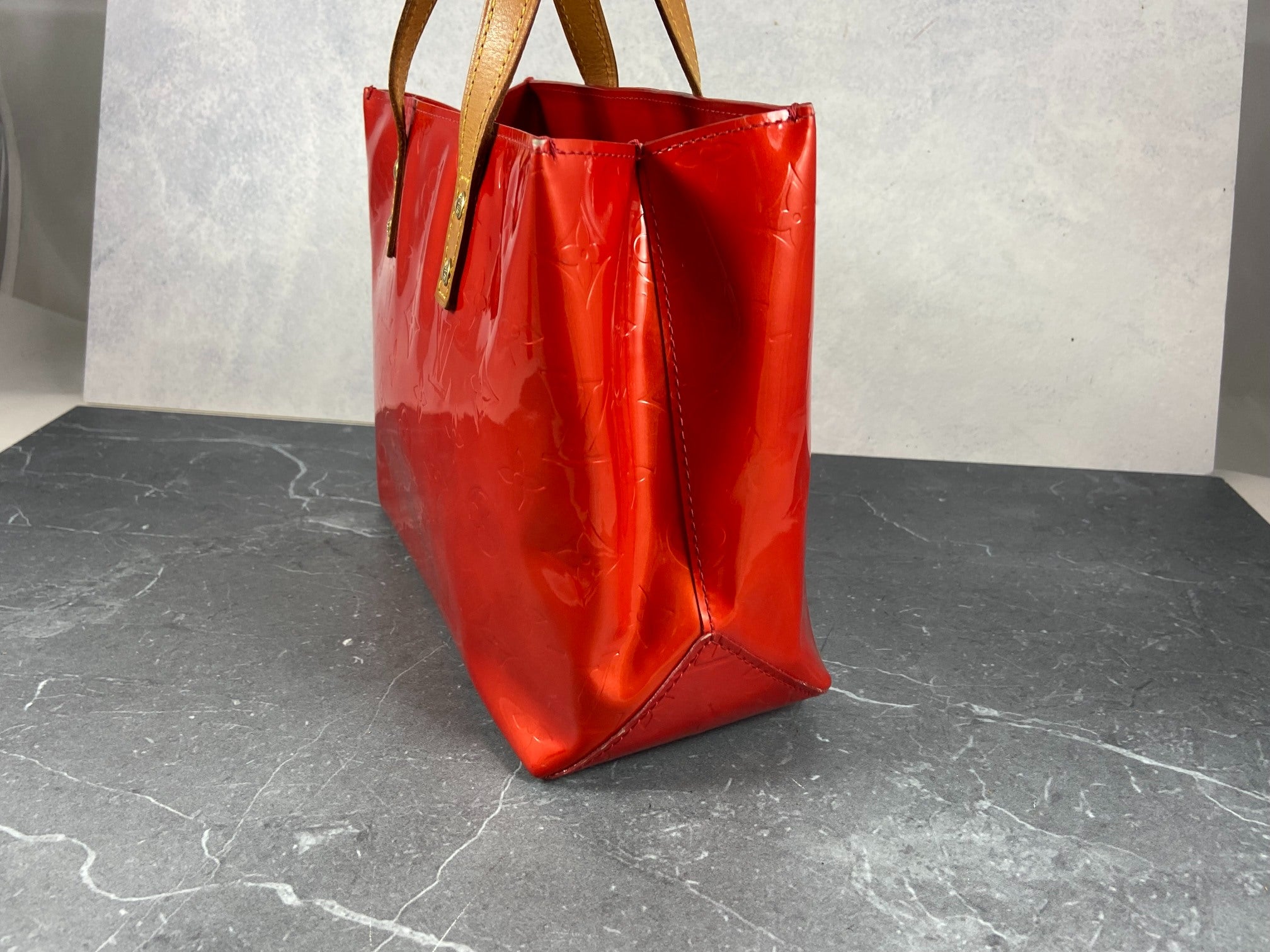 Louis Vuitton Reade PM Red Vernis Leather