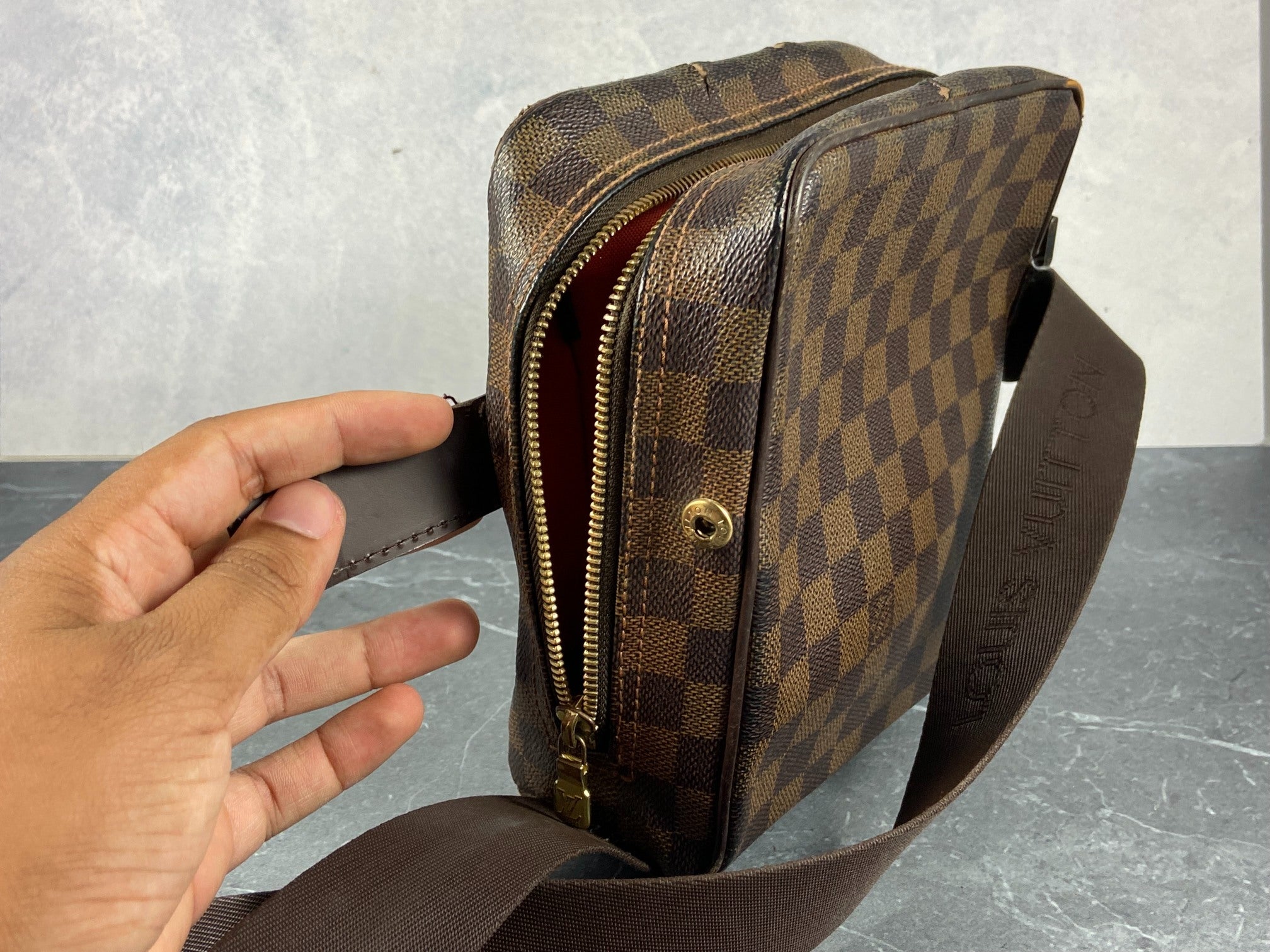 Louis Vuitton Olav PM Messenger Bag Damier Ebene Canvas