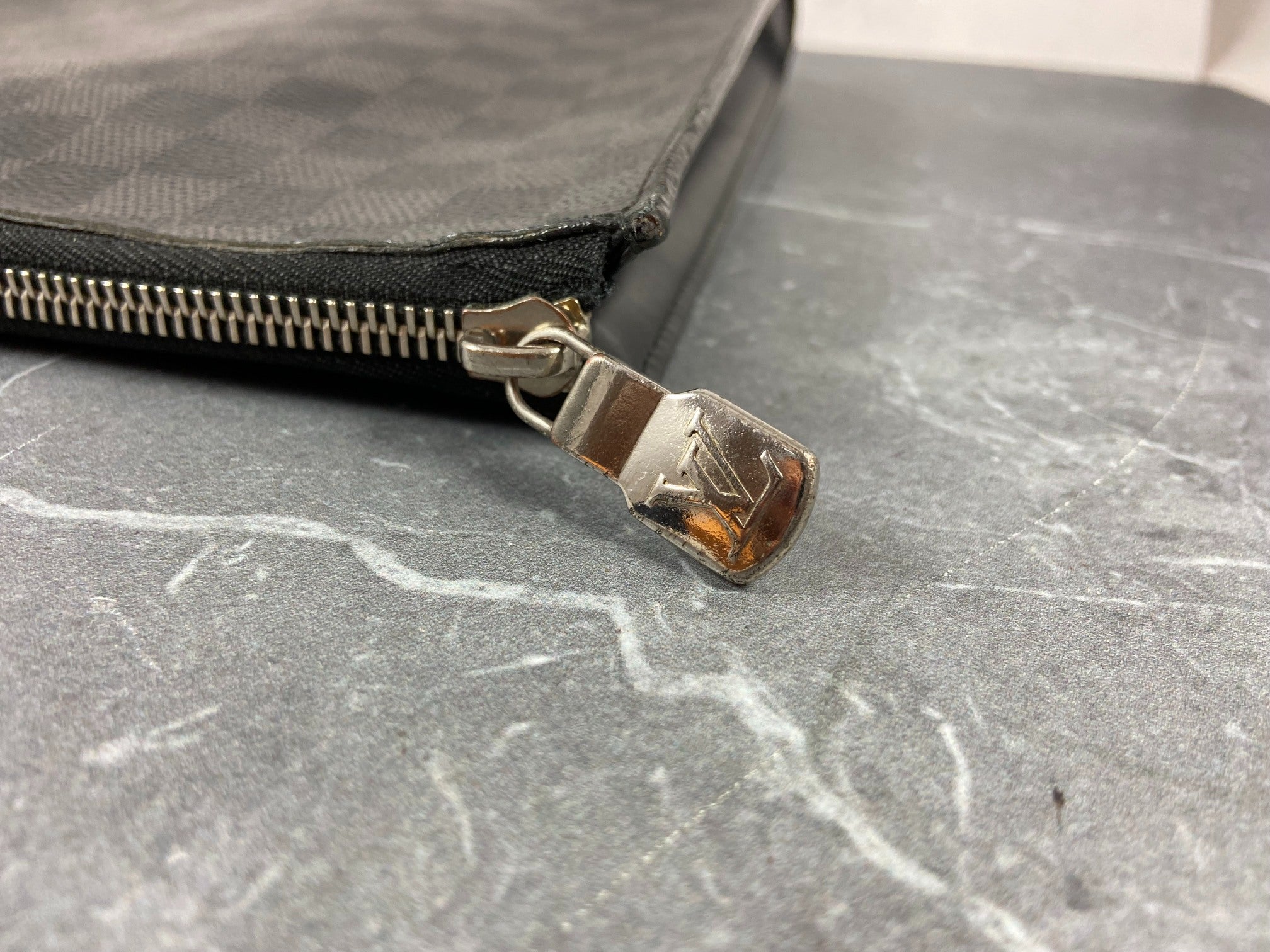 Louis Vuitton Pochette Jour GM Damier Graphite Canvas
