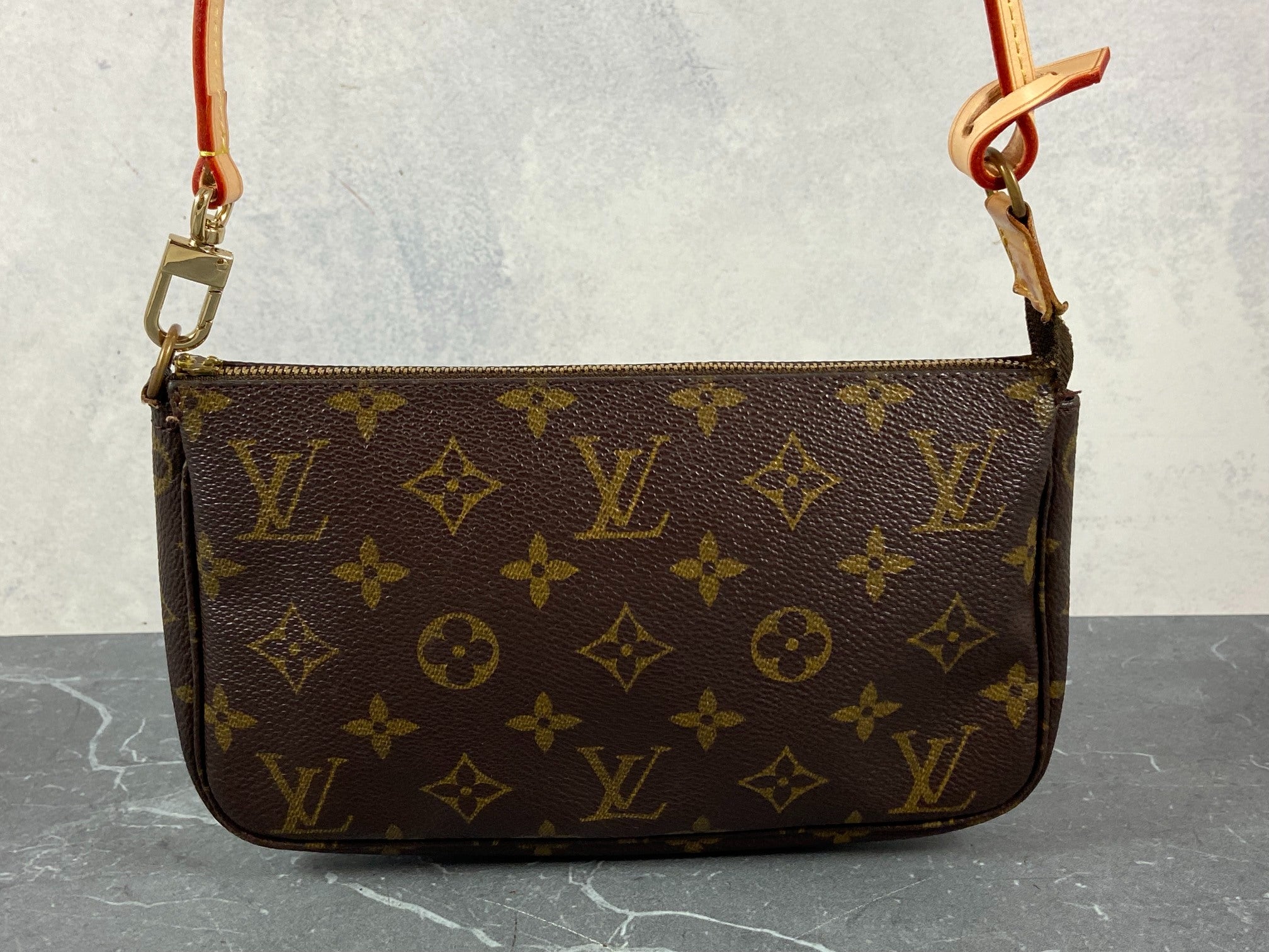 Louis Vuitton Pochette Accessoires Monogram Canvas