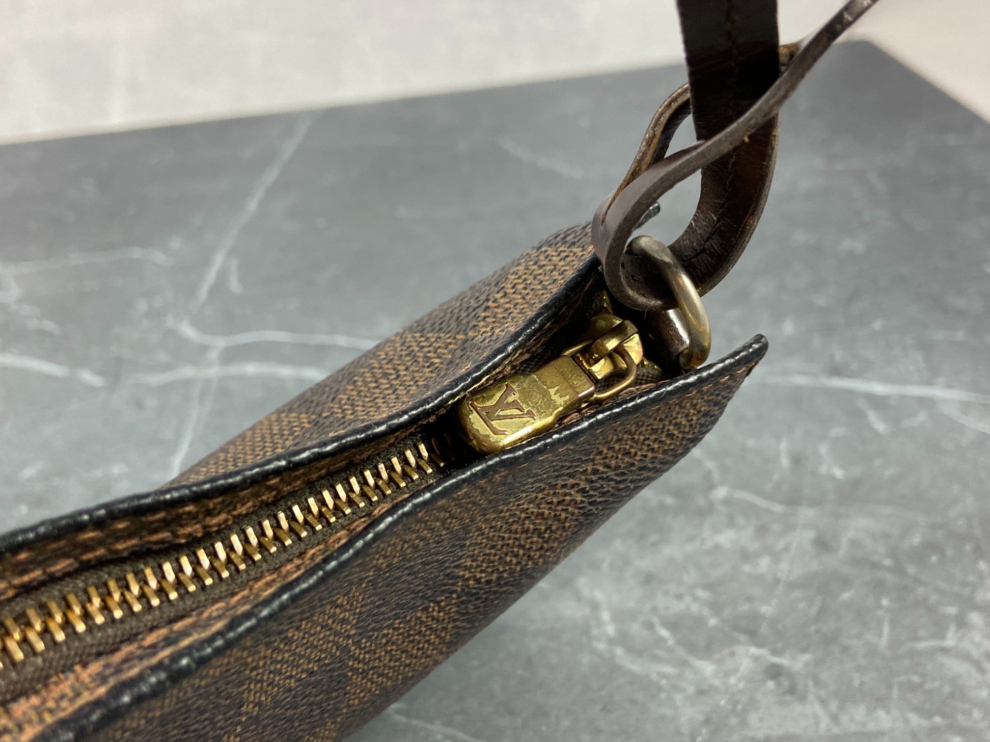 Louis Vuitton Navona Pochette Accessoires Damier Ebene Canvas