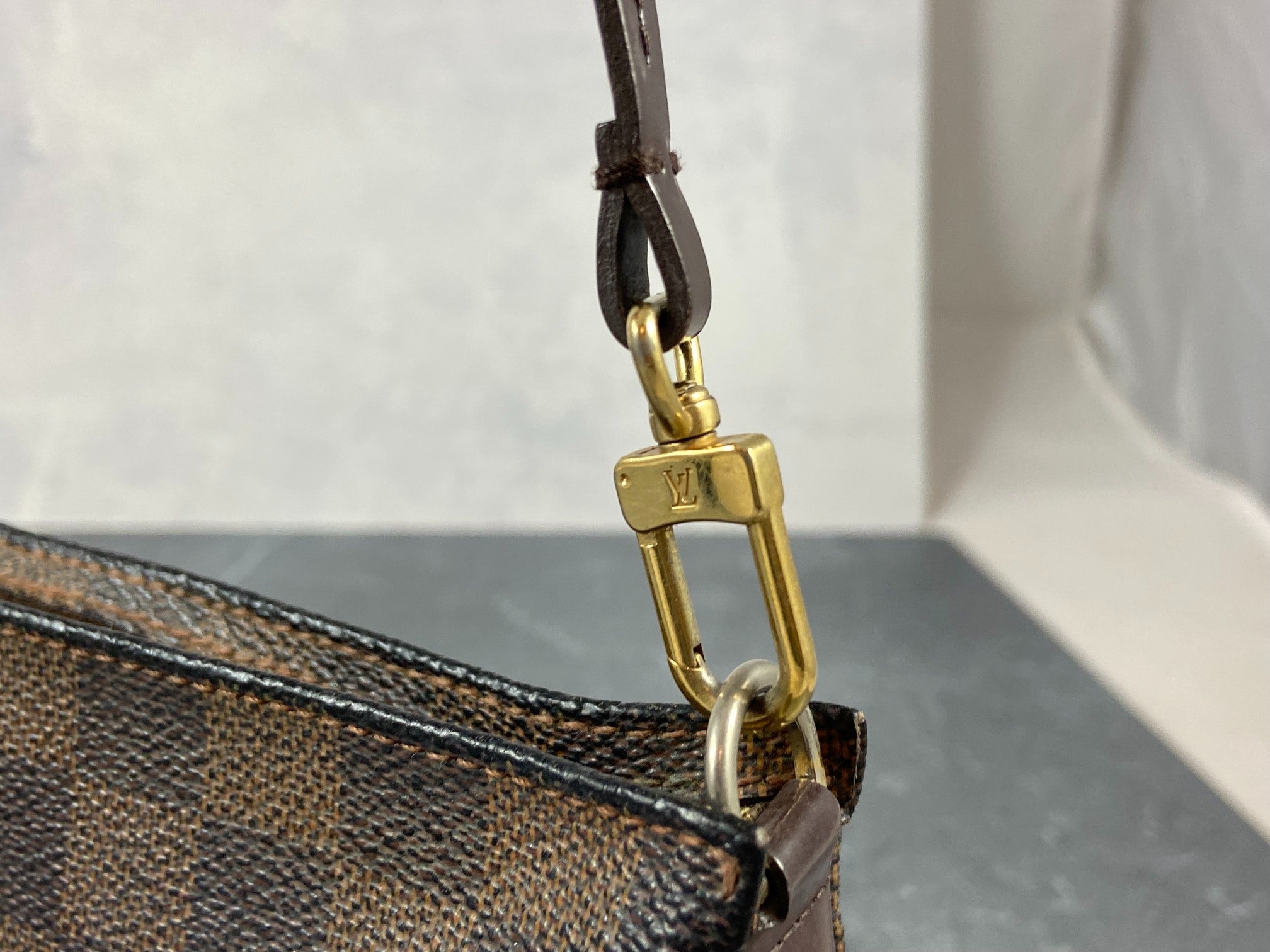 Louis Vuitton Navona Pochette Accessoires Damier Ebene Canvas