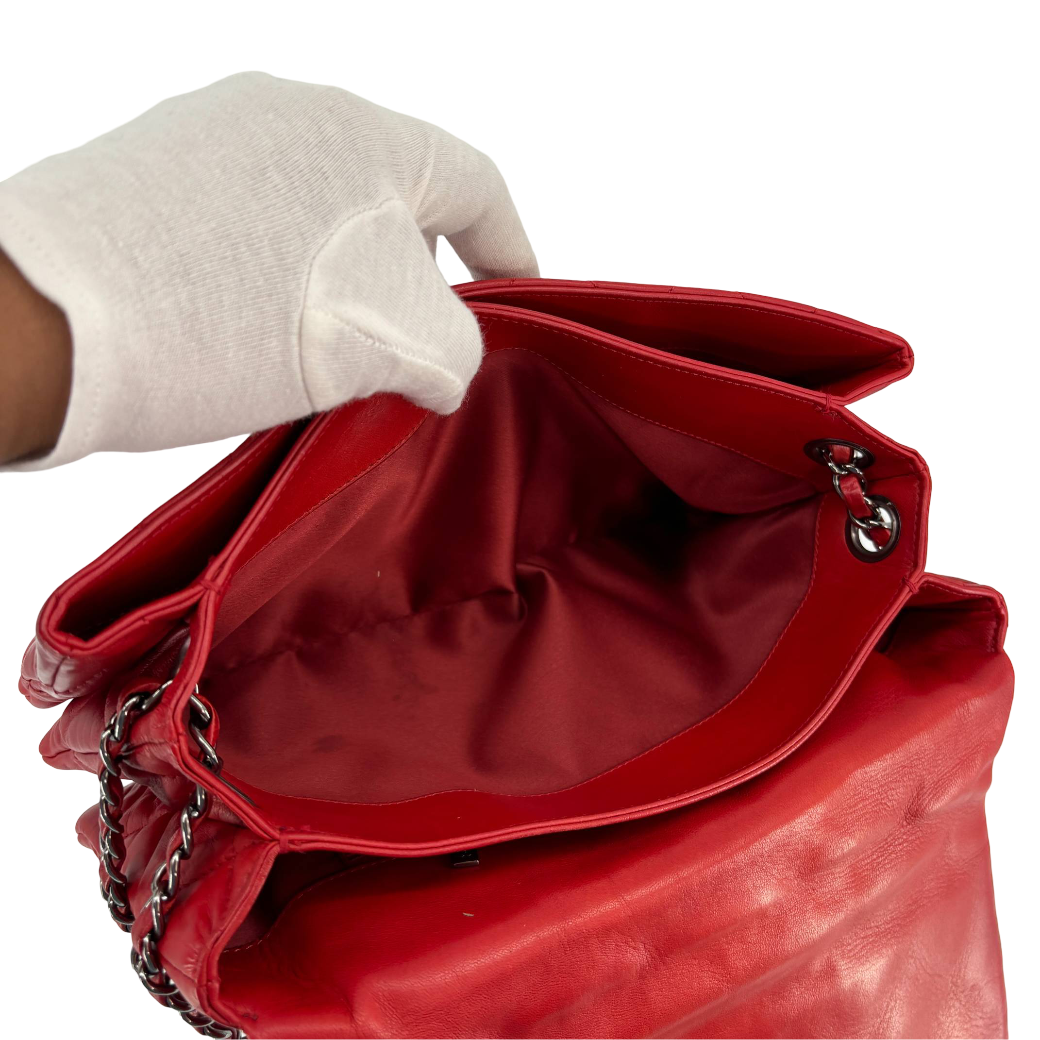 Chanel Accordion Single Flap Bag Red Matelassé Leather