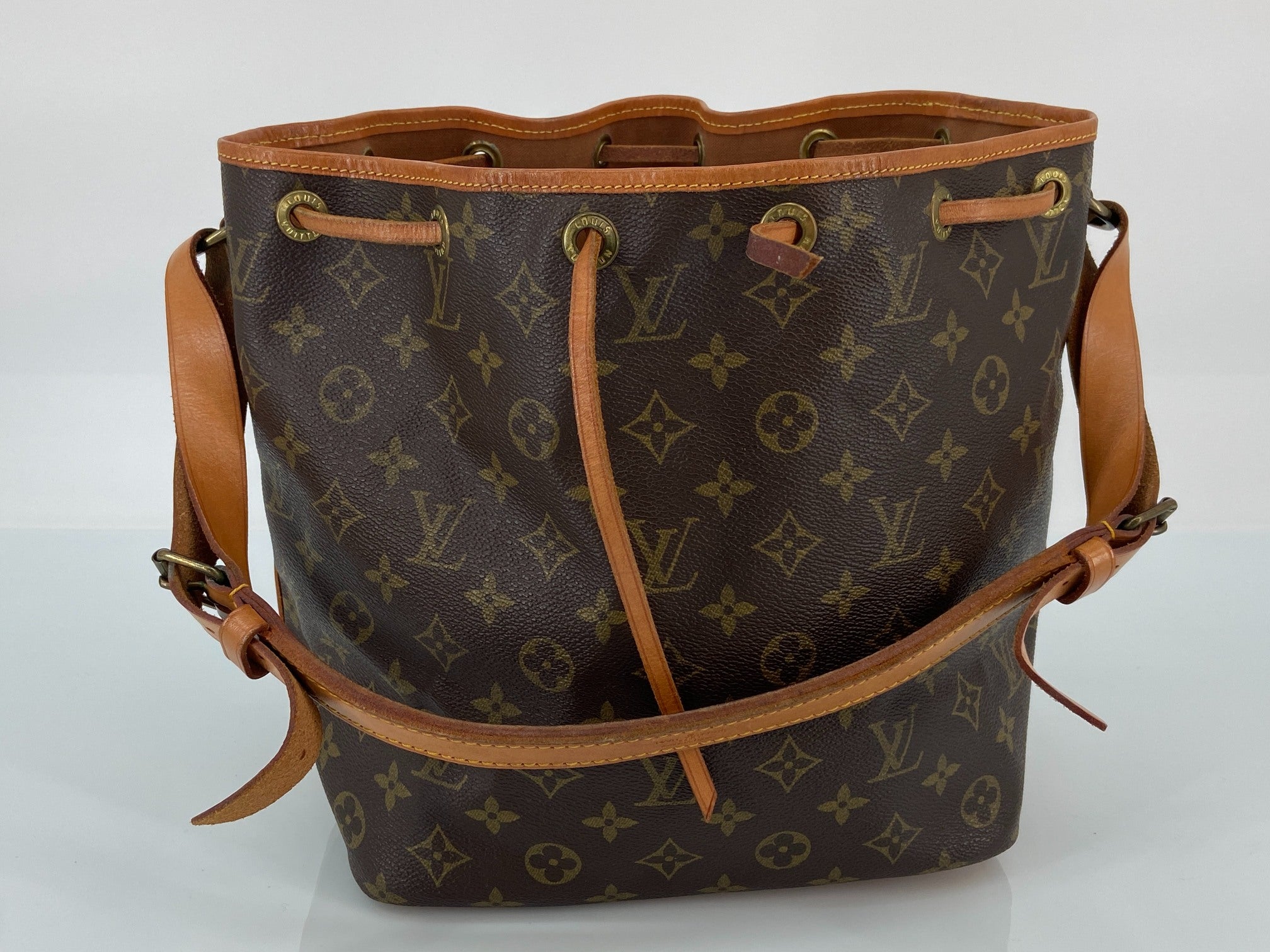 Louis Vuitton Sac Noé Petit Monogram Canvas