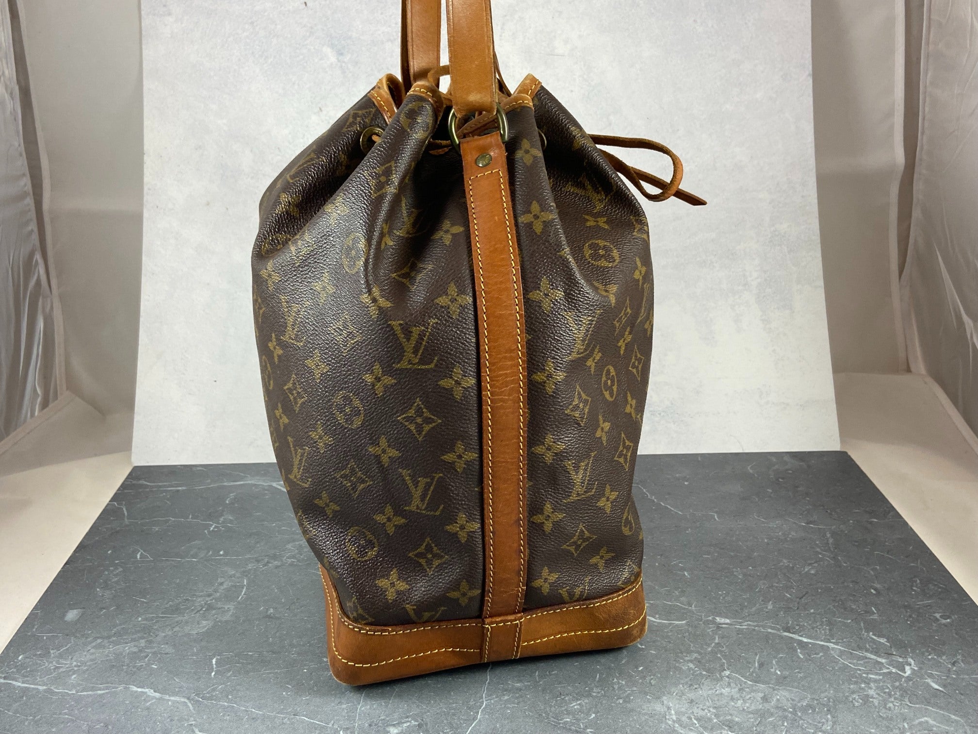 Louis Vuitton Sac Noé Grand Monogram Canvas