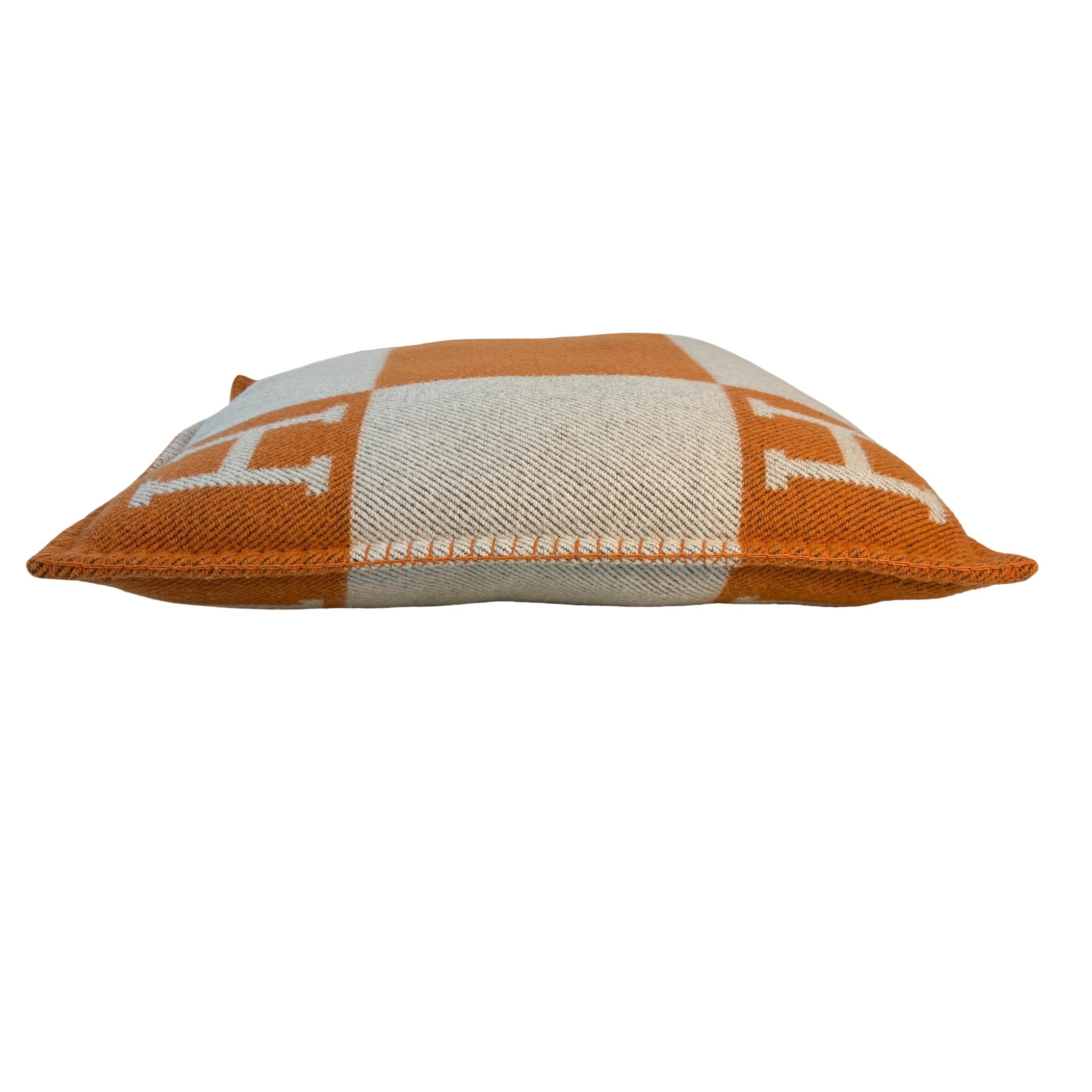 Hermès Avalon PM Pillow Orange