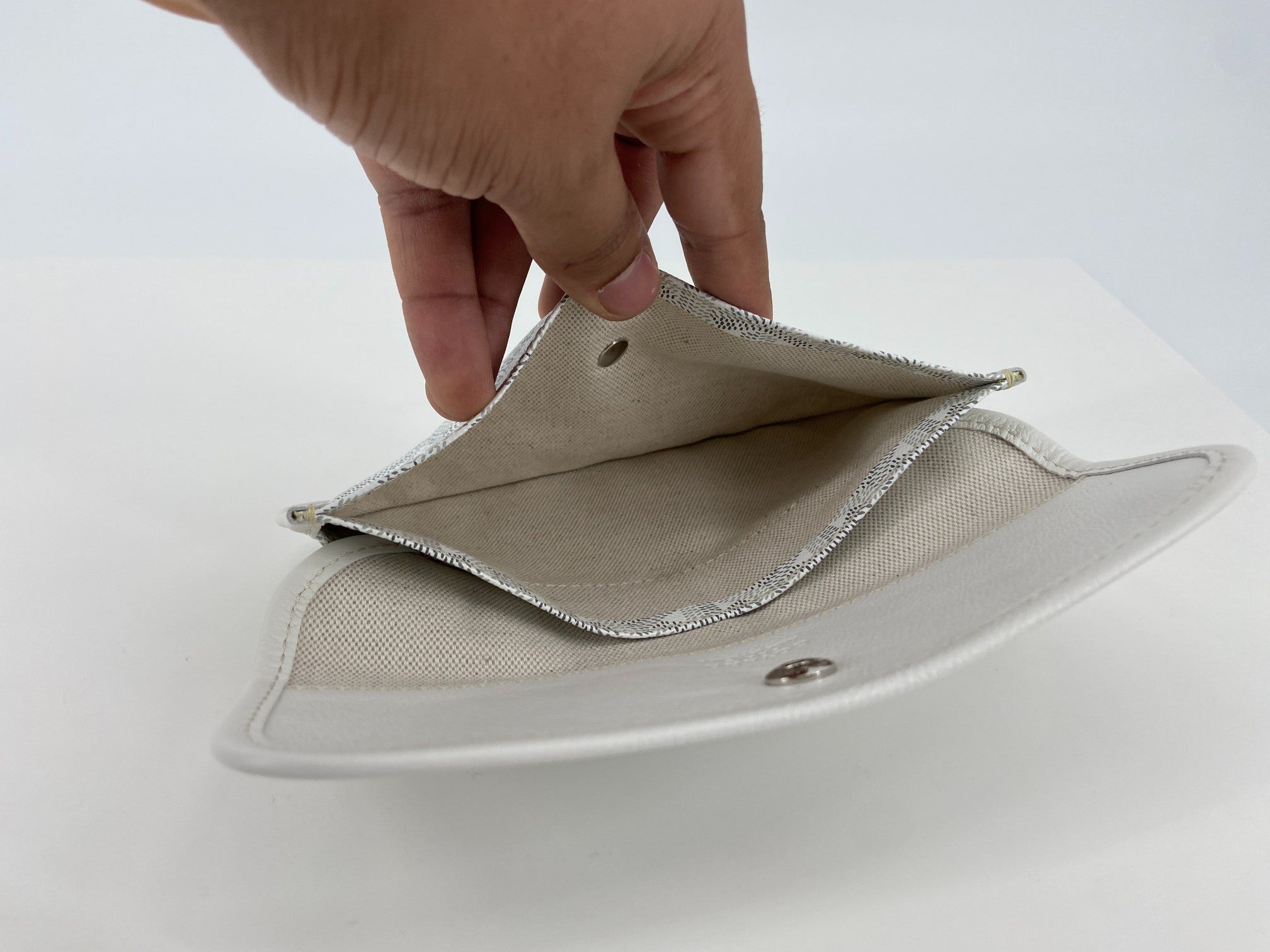 Goyard Saint Louis Pouch White Monogram