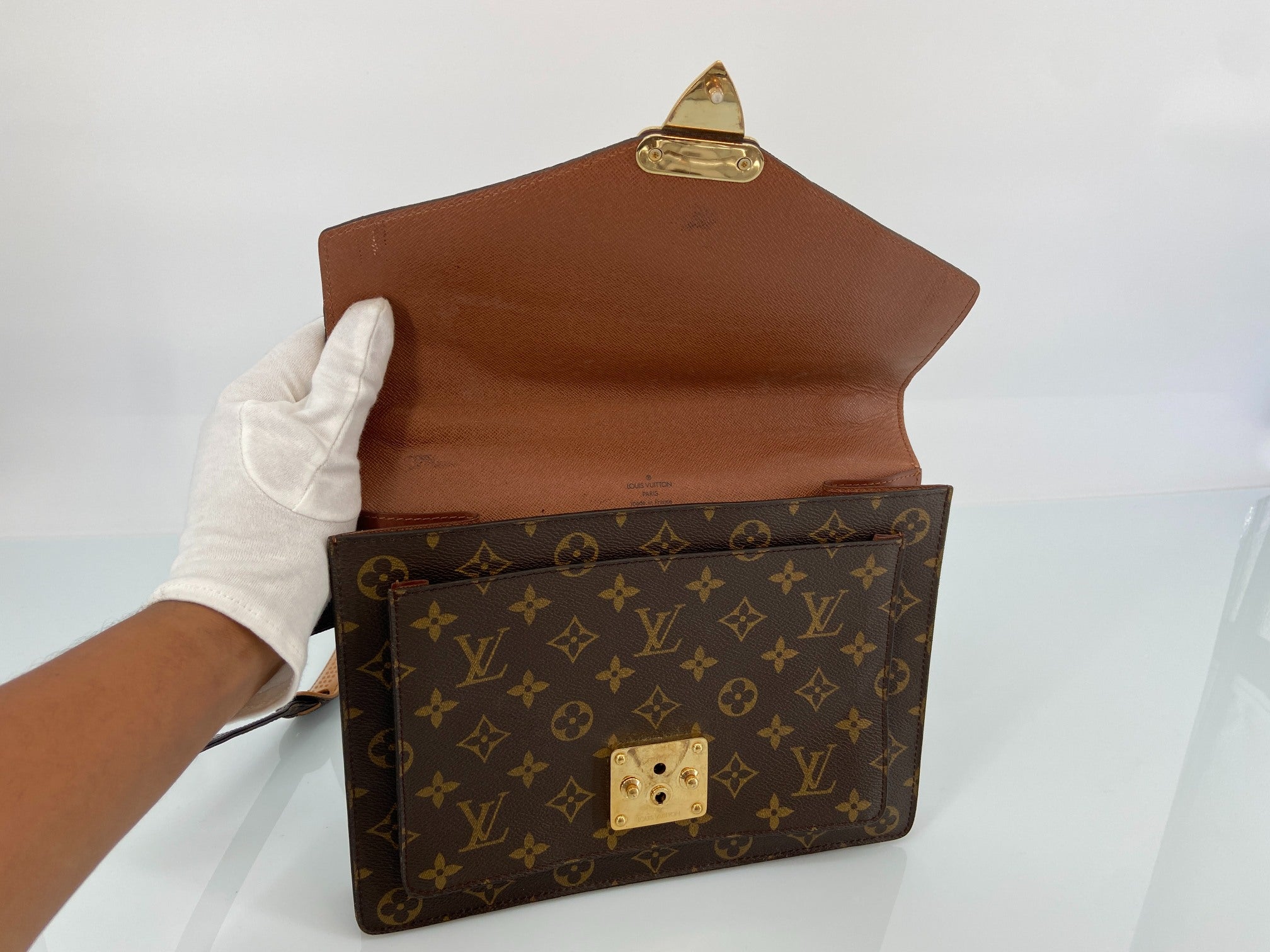 Louis Vuitton Monceau 28 Monogram Canvas