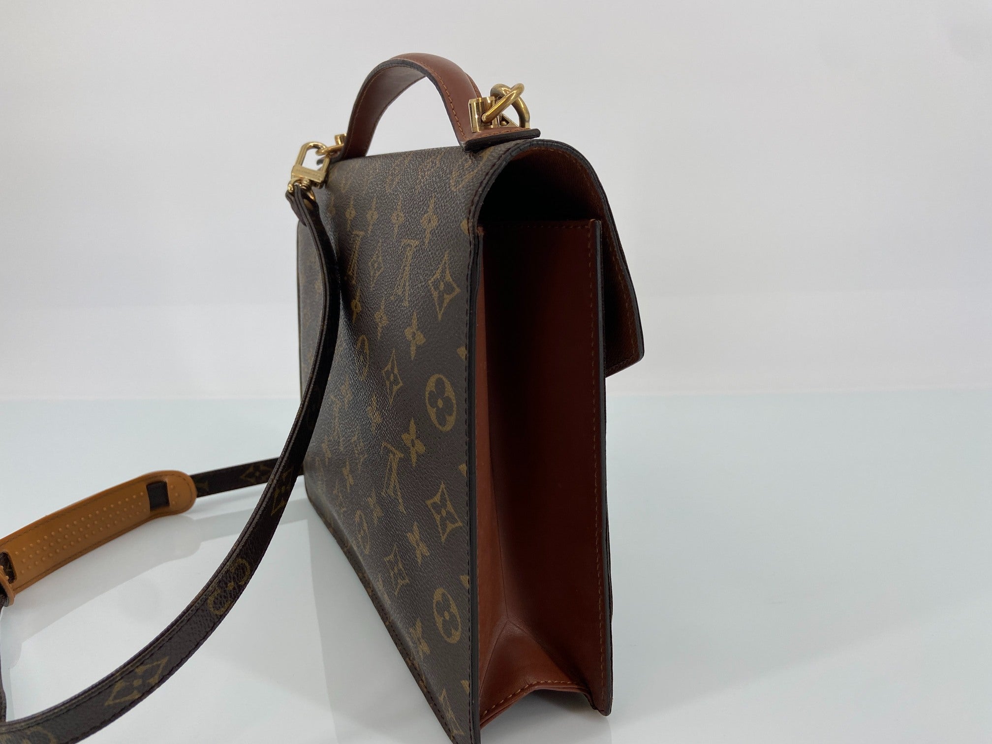 Louis Vuitton Monceau 28 Monogram Canvas