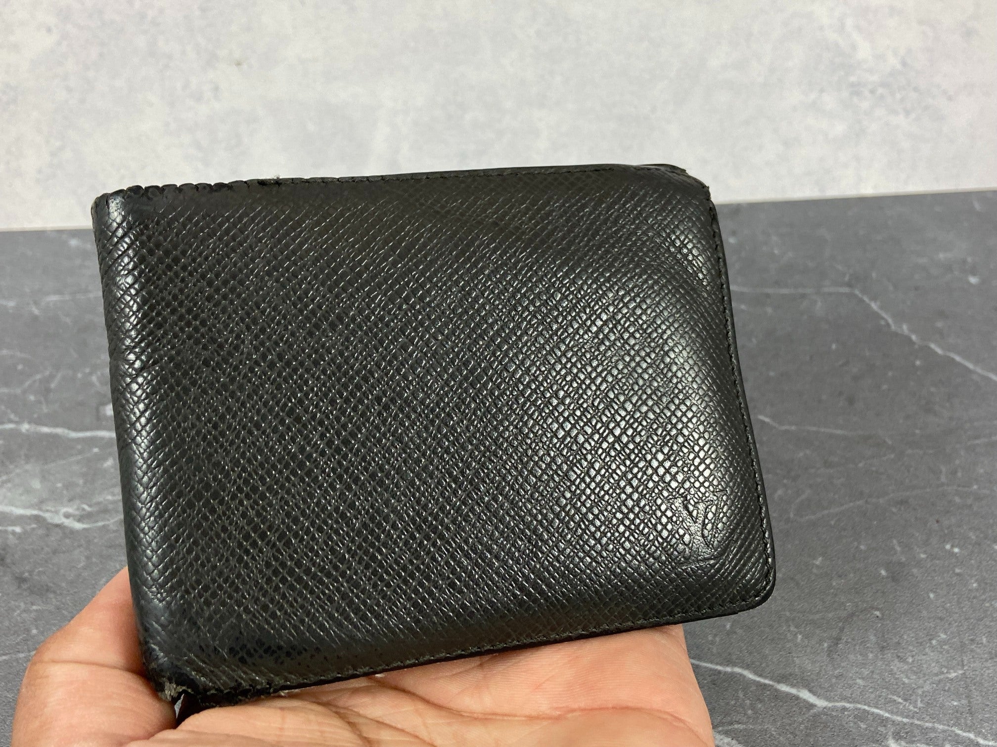 Louis Vuitton Bifold Wallet Black Taiga Leather