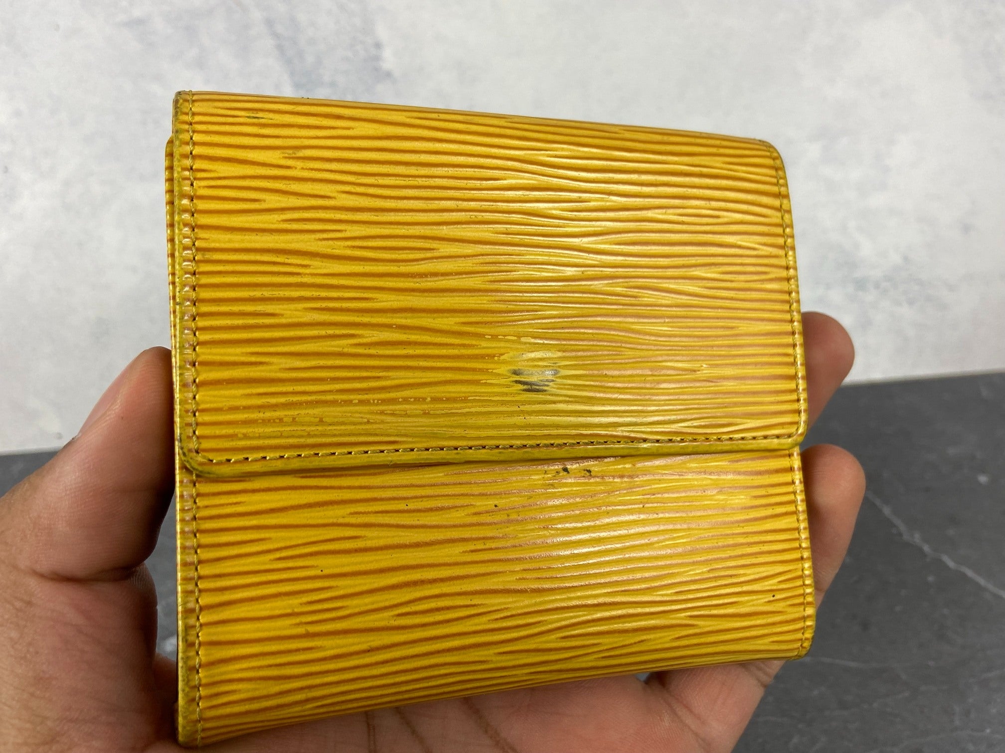 Louis Vuitton Elise Wallet Black Epi Leather