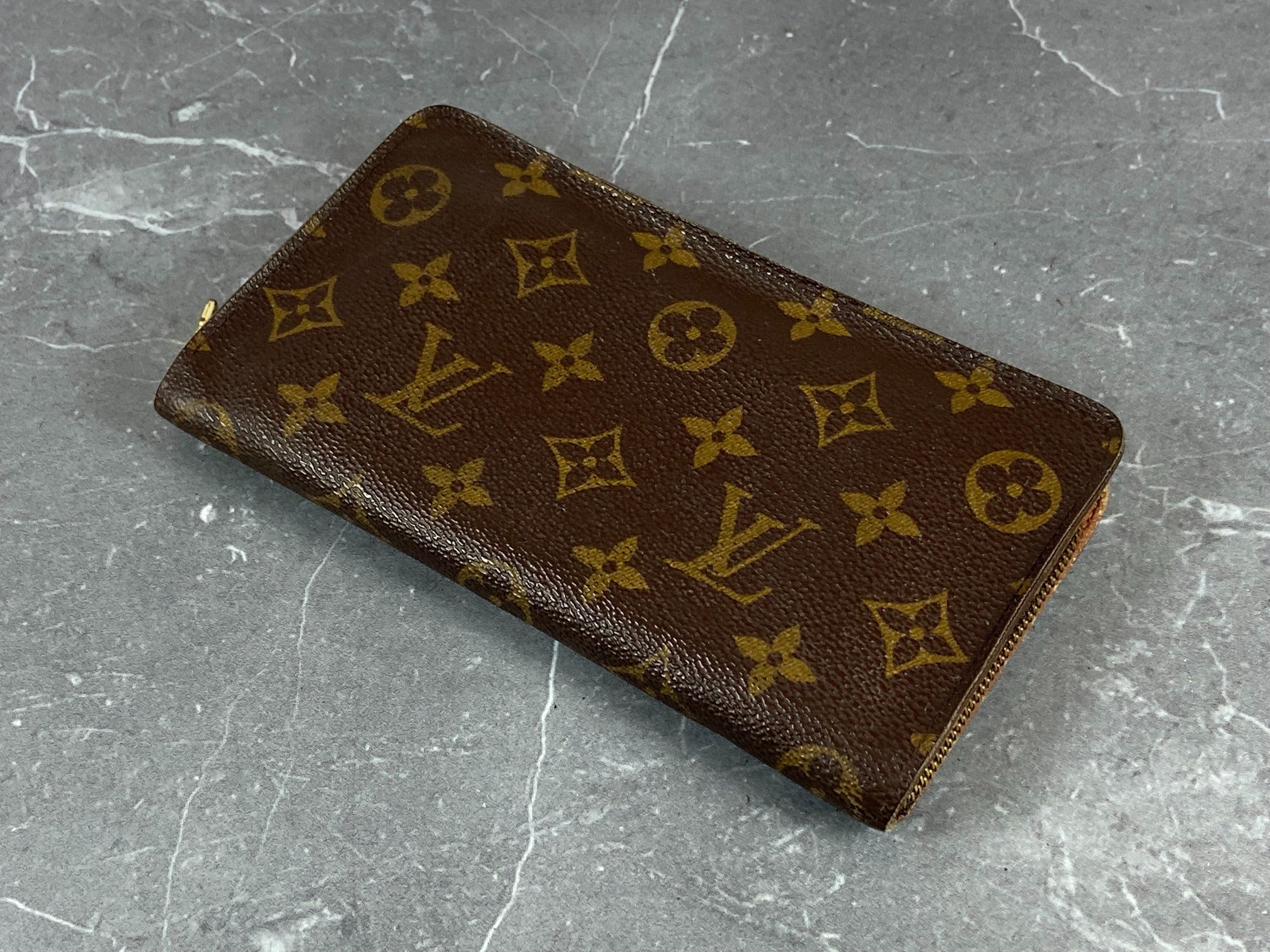 Louis Vuitton Zippy Wallet Monogram Canvas