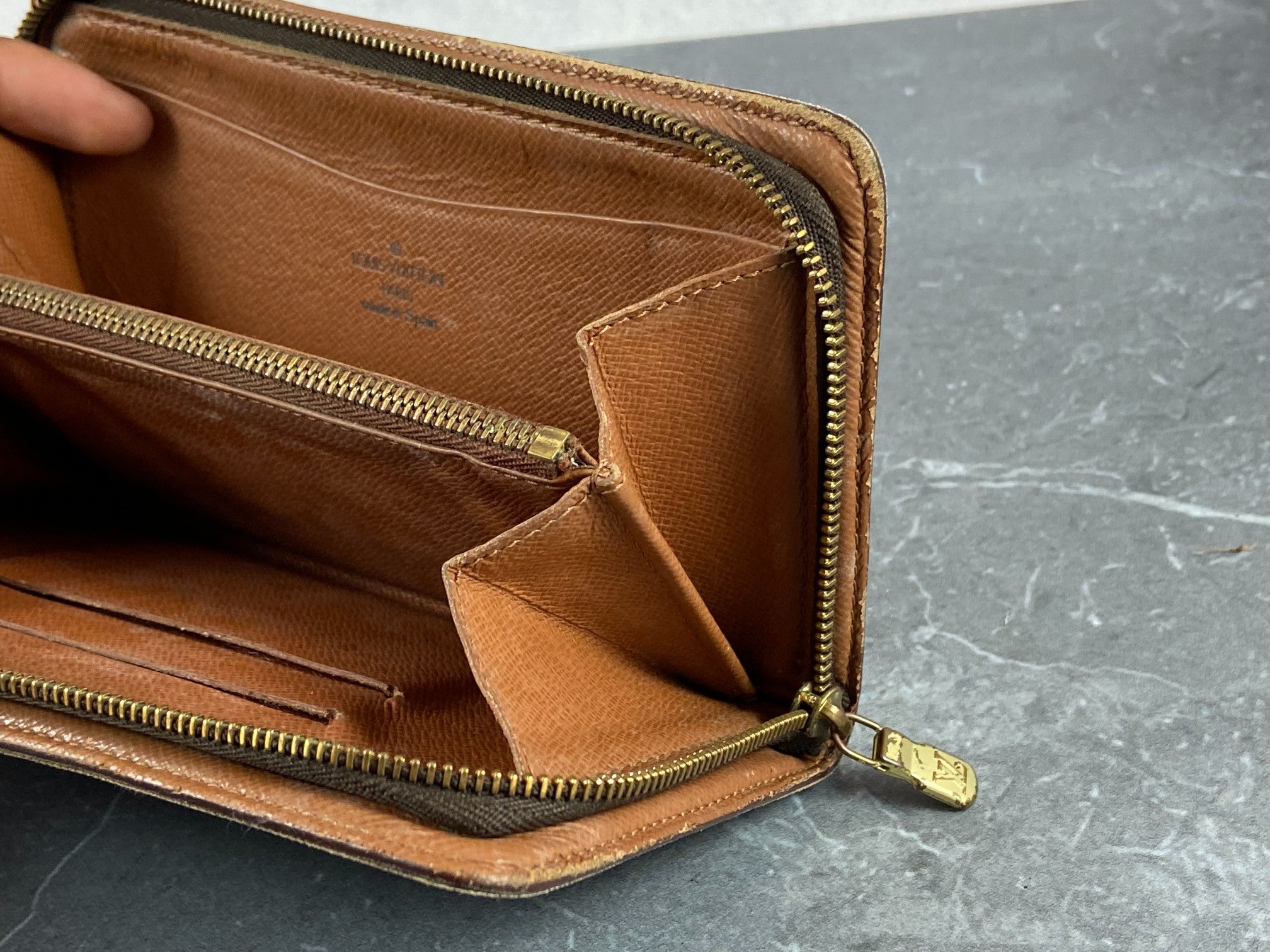 Louis Vuitton Zippy Wallet Monogram Canvas